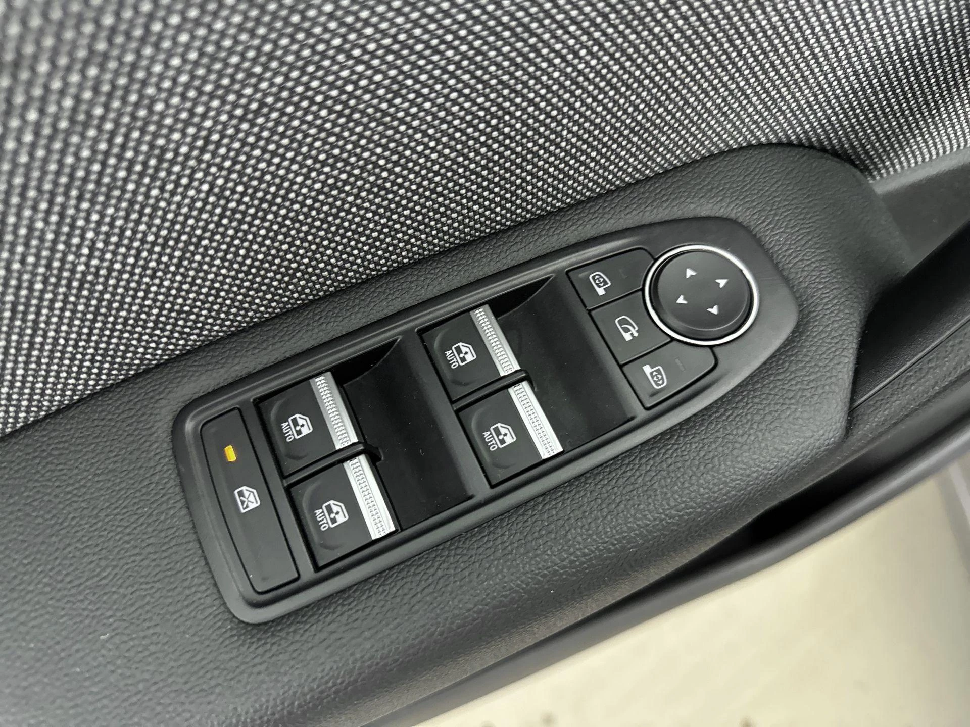 Renault-Captur-image-13