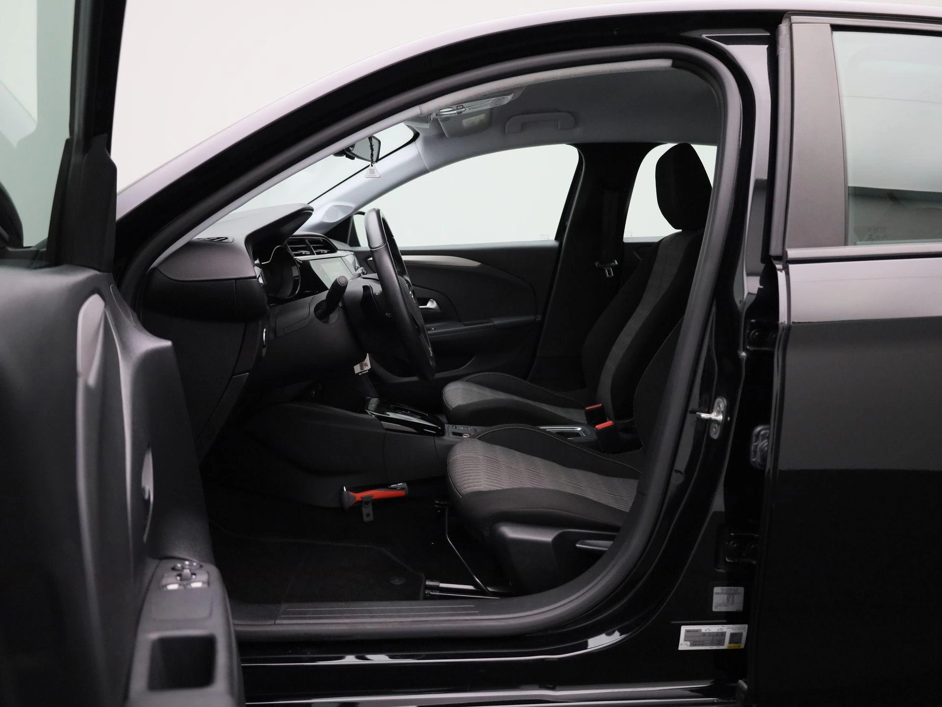Opel-Corsa-image-9