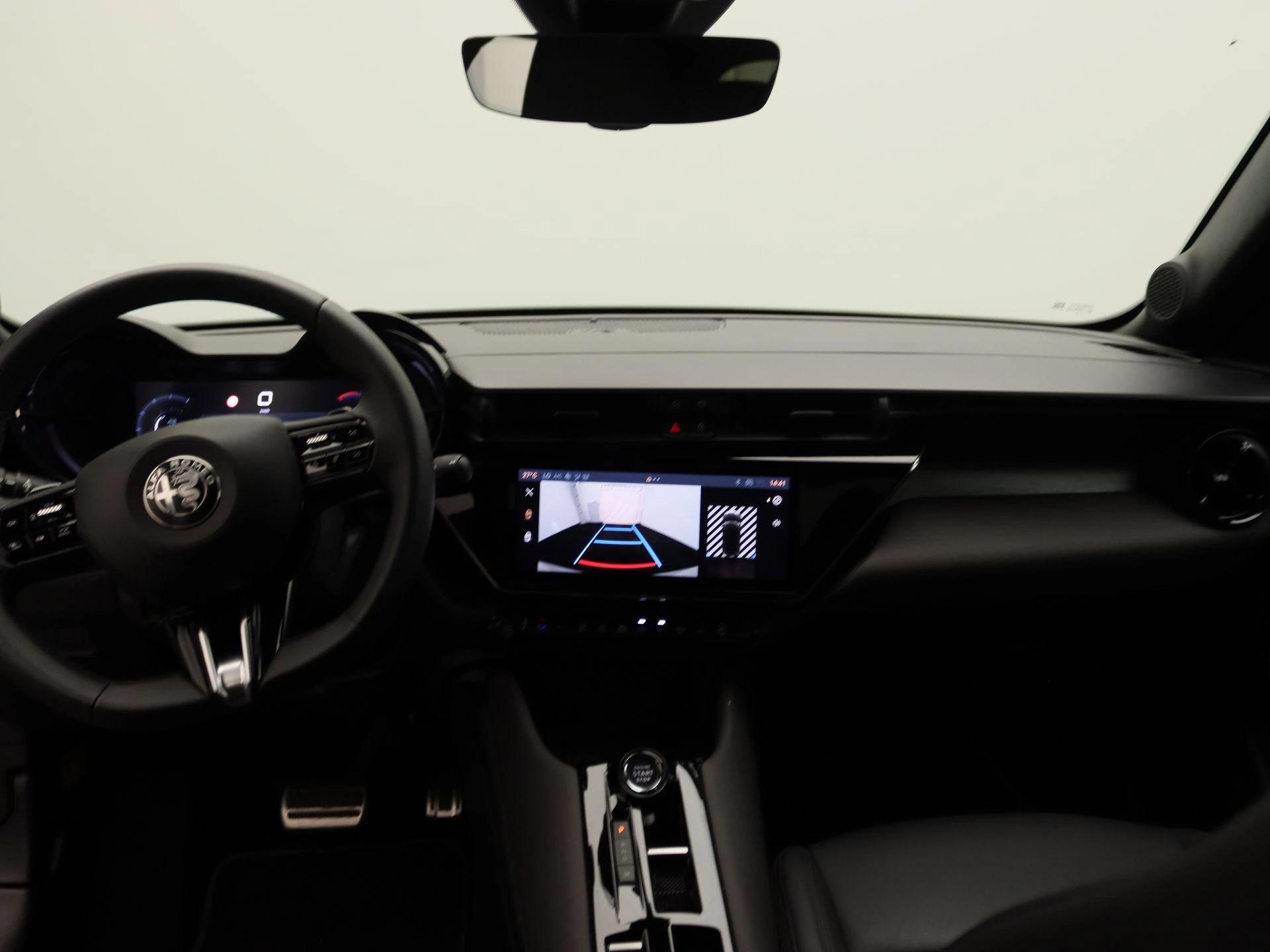 Alfa Romeo-Junior-image-6