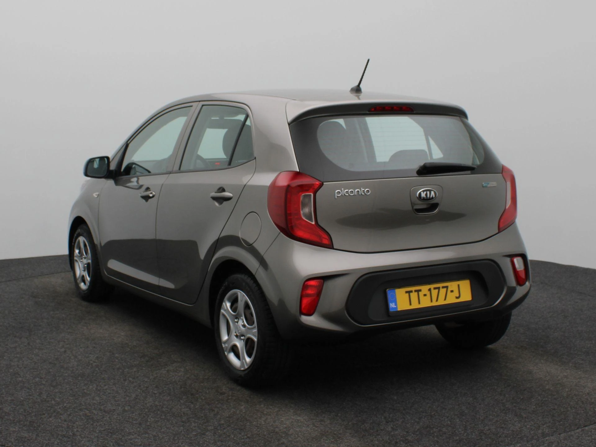 Kia-Picanto-image-3