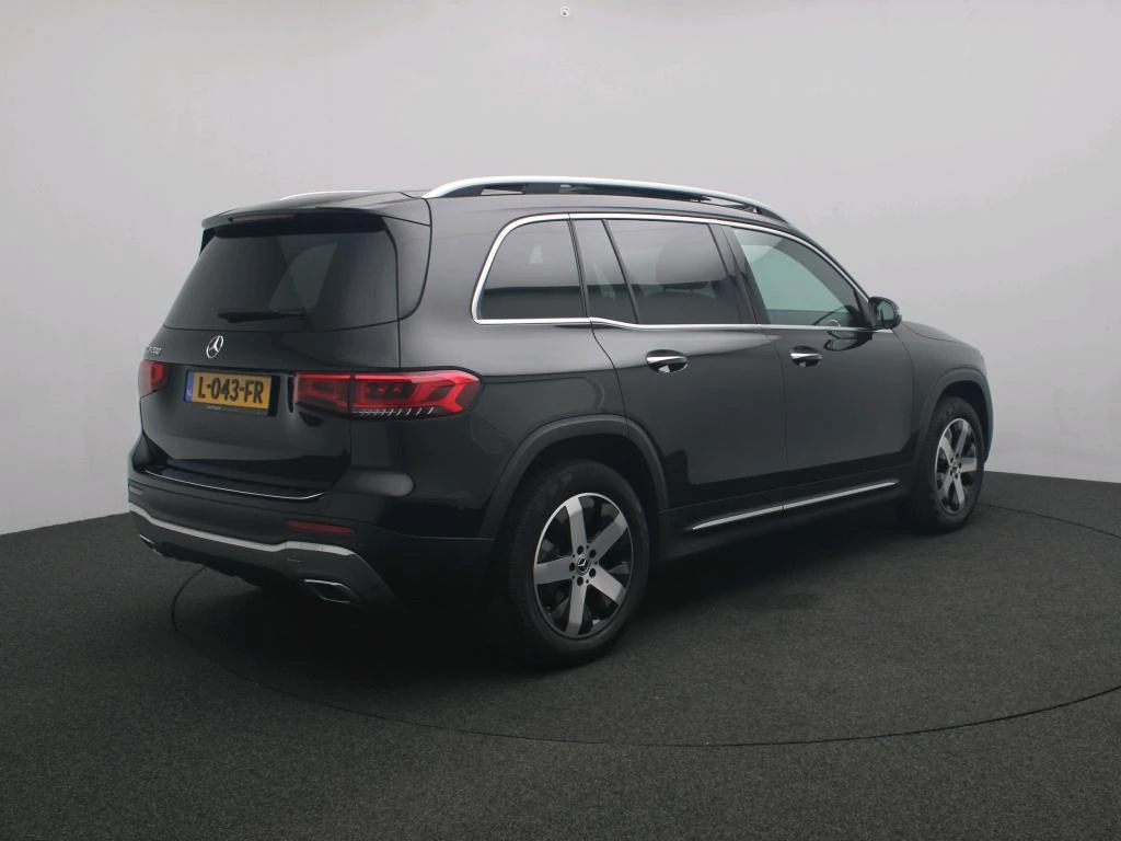 Mercedes-Benz GLB 200 Business Solution Luxury