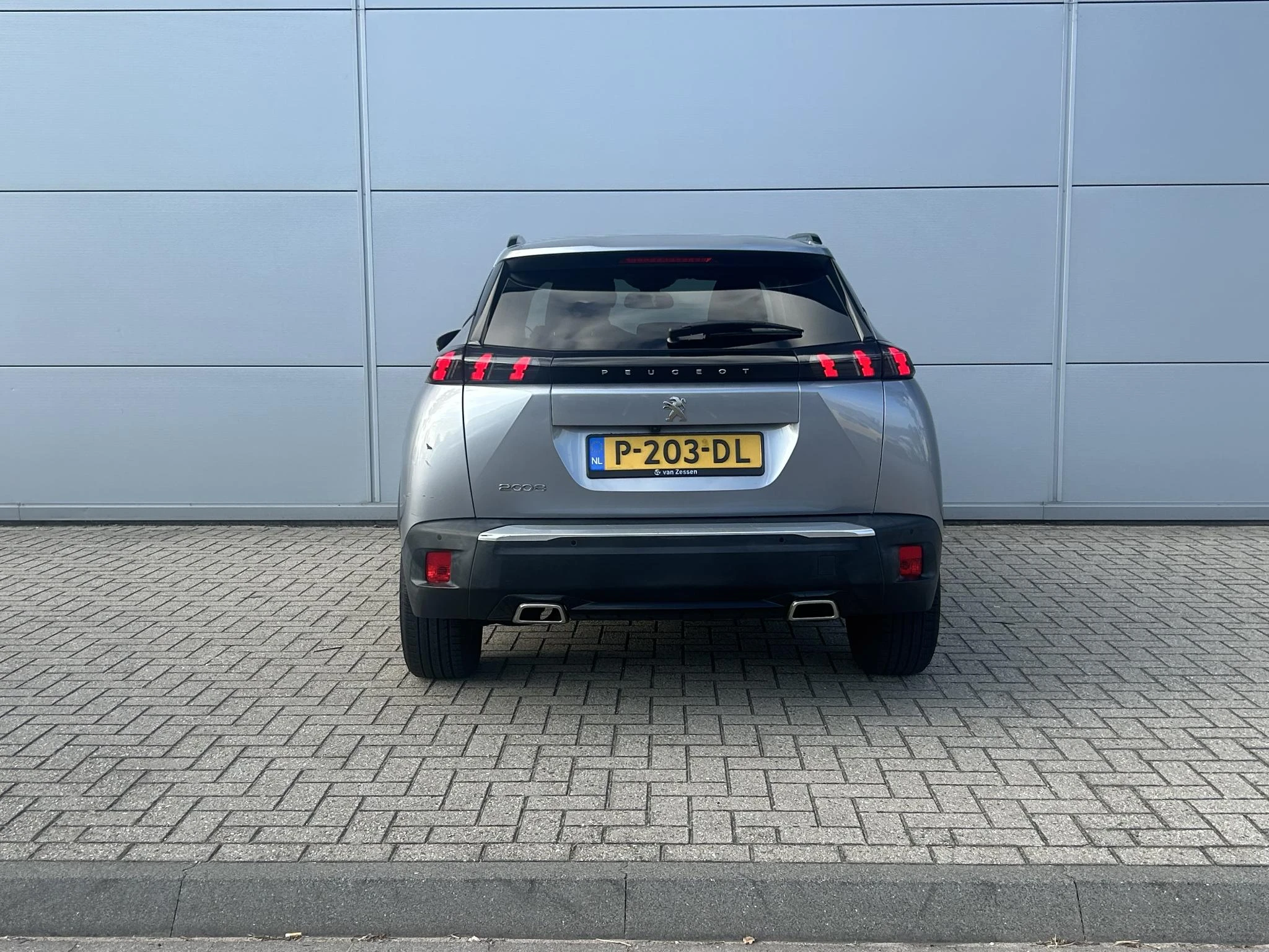 Peugeot-2008-image-4