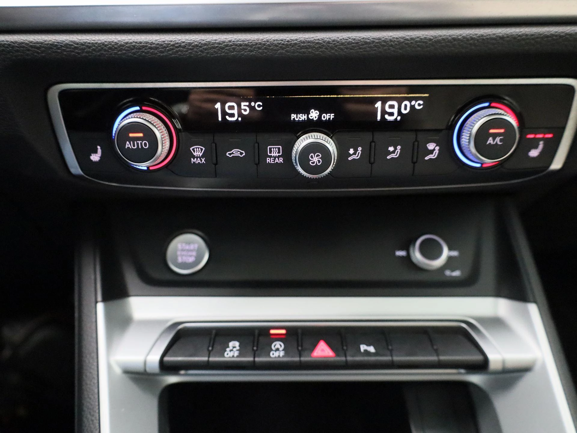 Audi Q3 35 TFSI S tronic Bus. Ed. Attraction