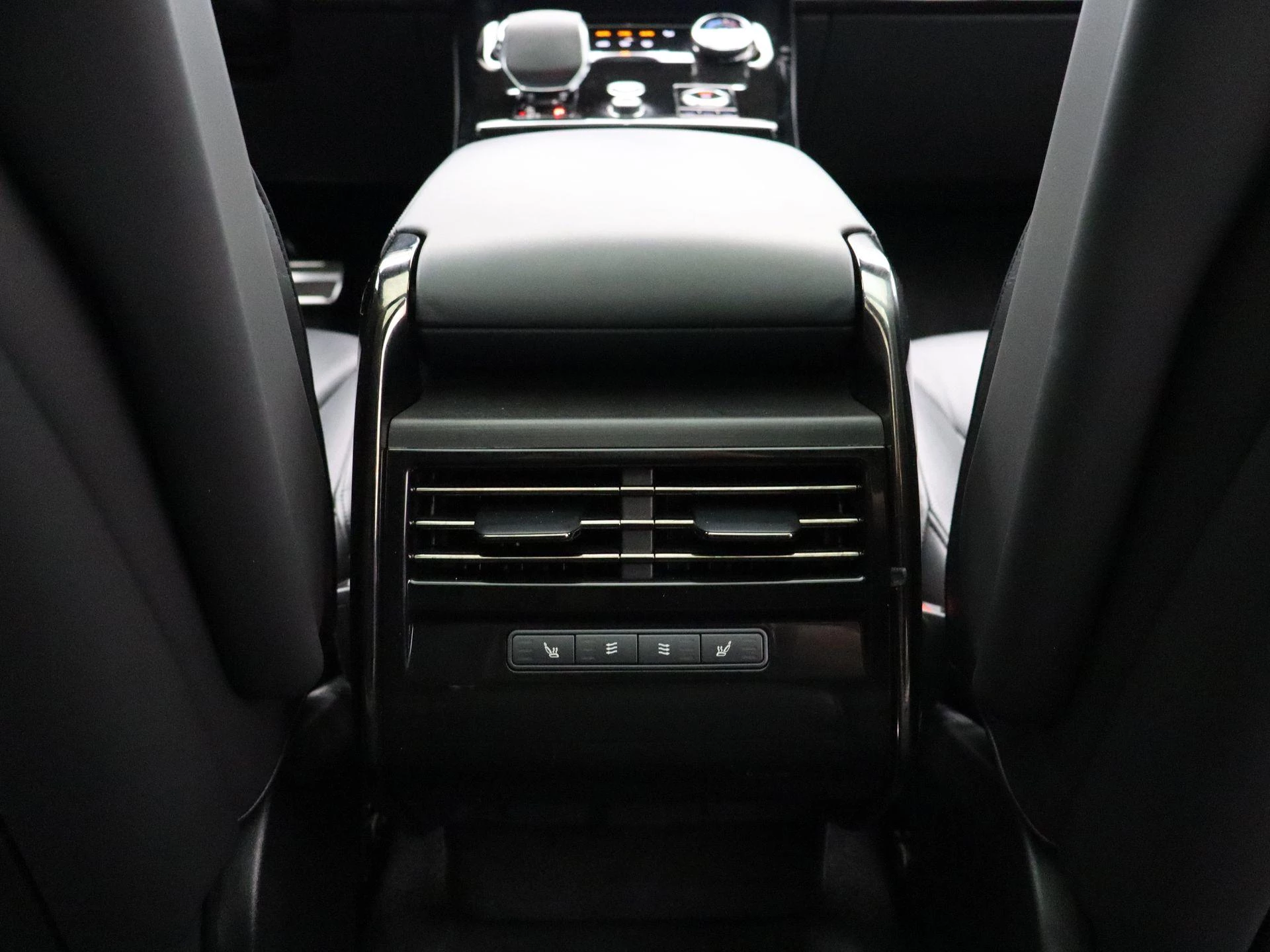 Land Rover Range Rover Sport 3.0 P440e Dynamic SE