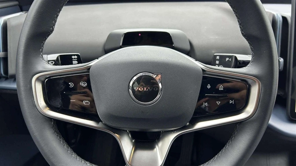 Volvo-EX30-image-12