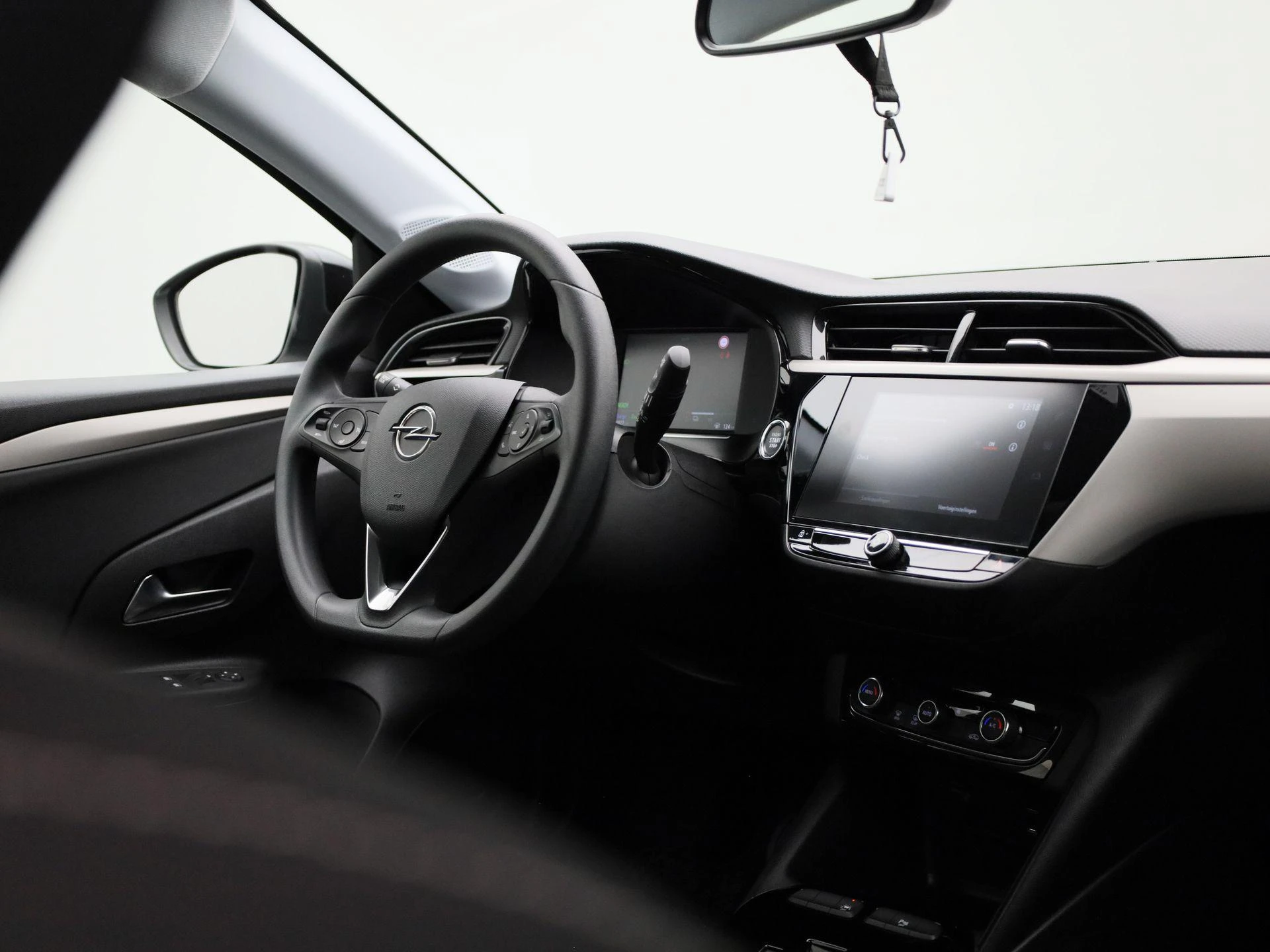 Opel-Corsa-e-image-29
