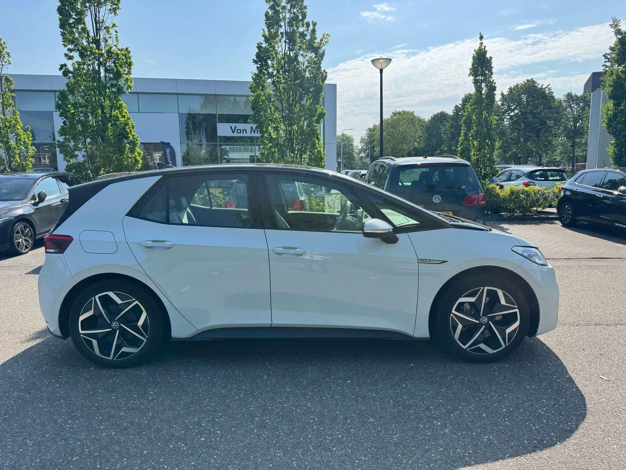 Volkswagen-ID.3-image-4