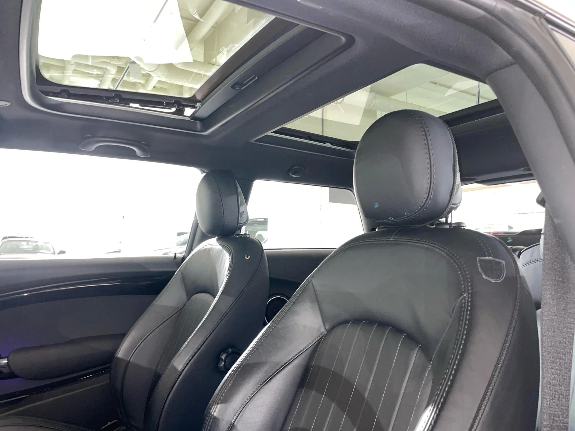 MINI-Cooper S-image-12