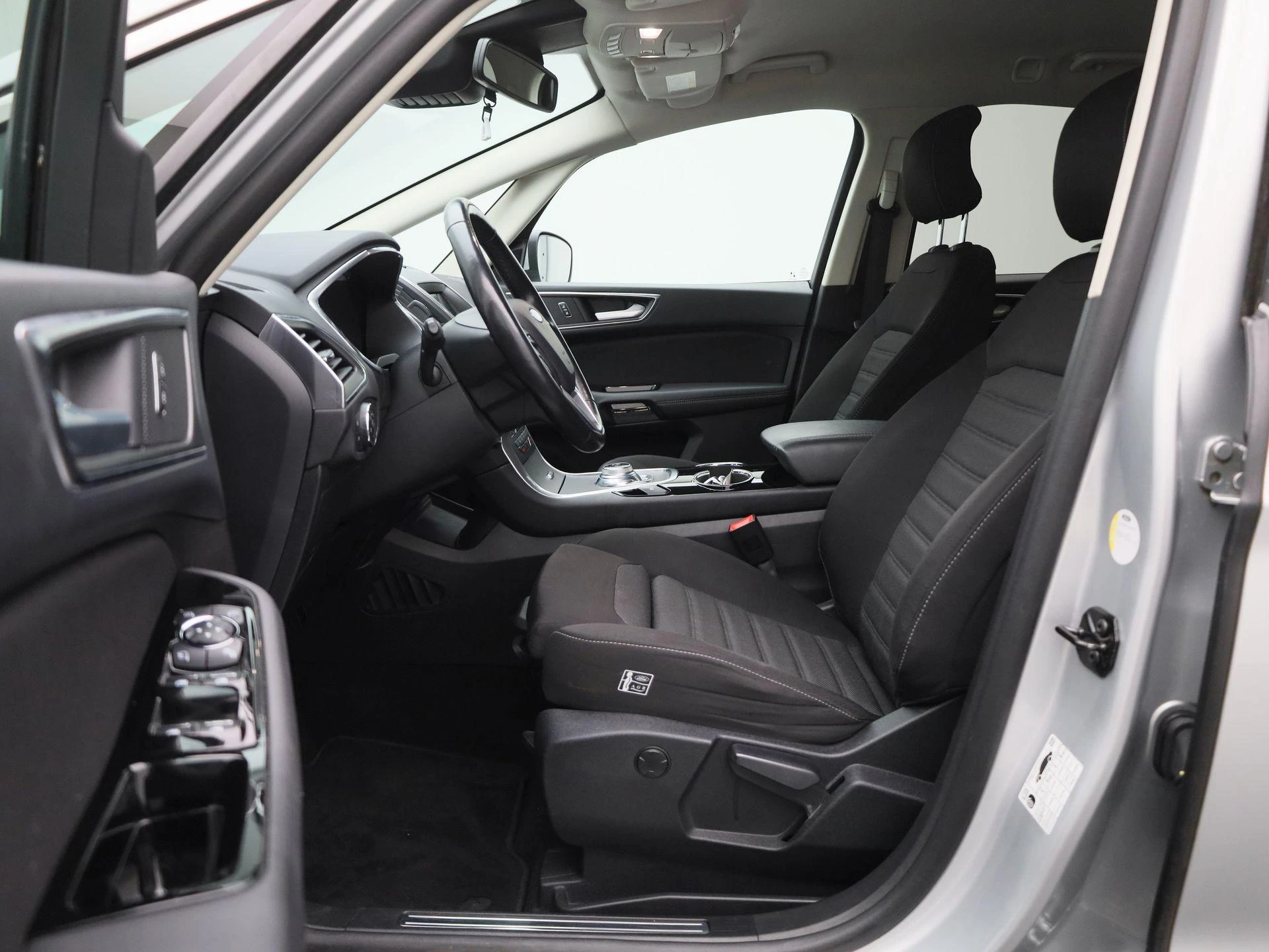 Ford-S-Max-image-10