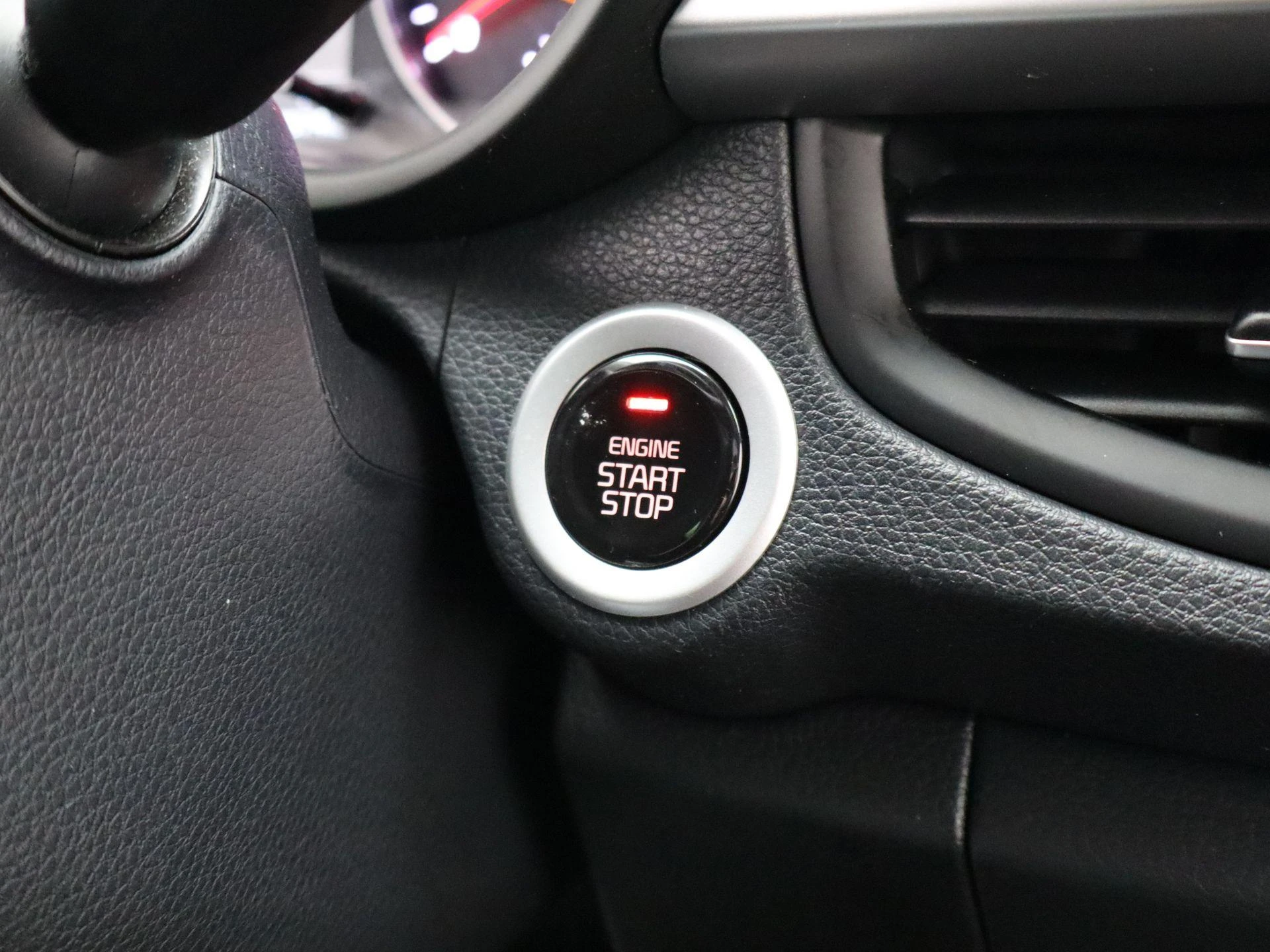 Kia-Picanto-image-16