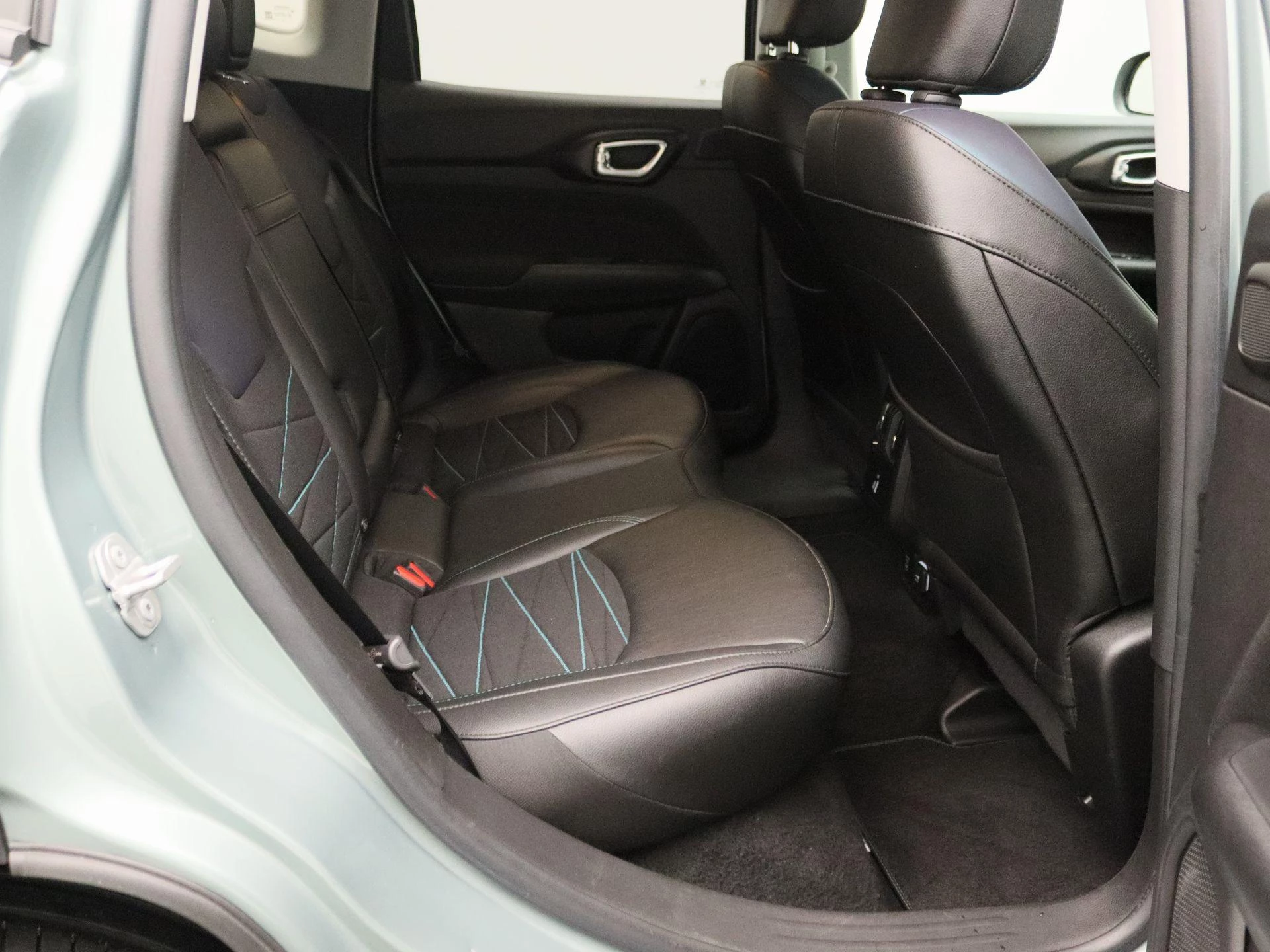 Jeep-Compass-image-25