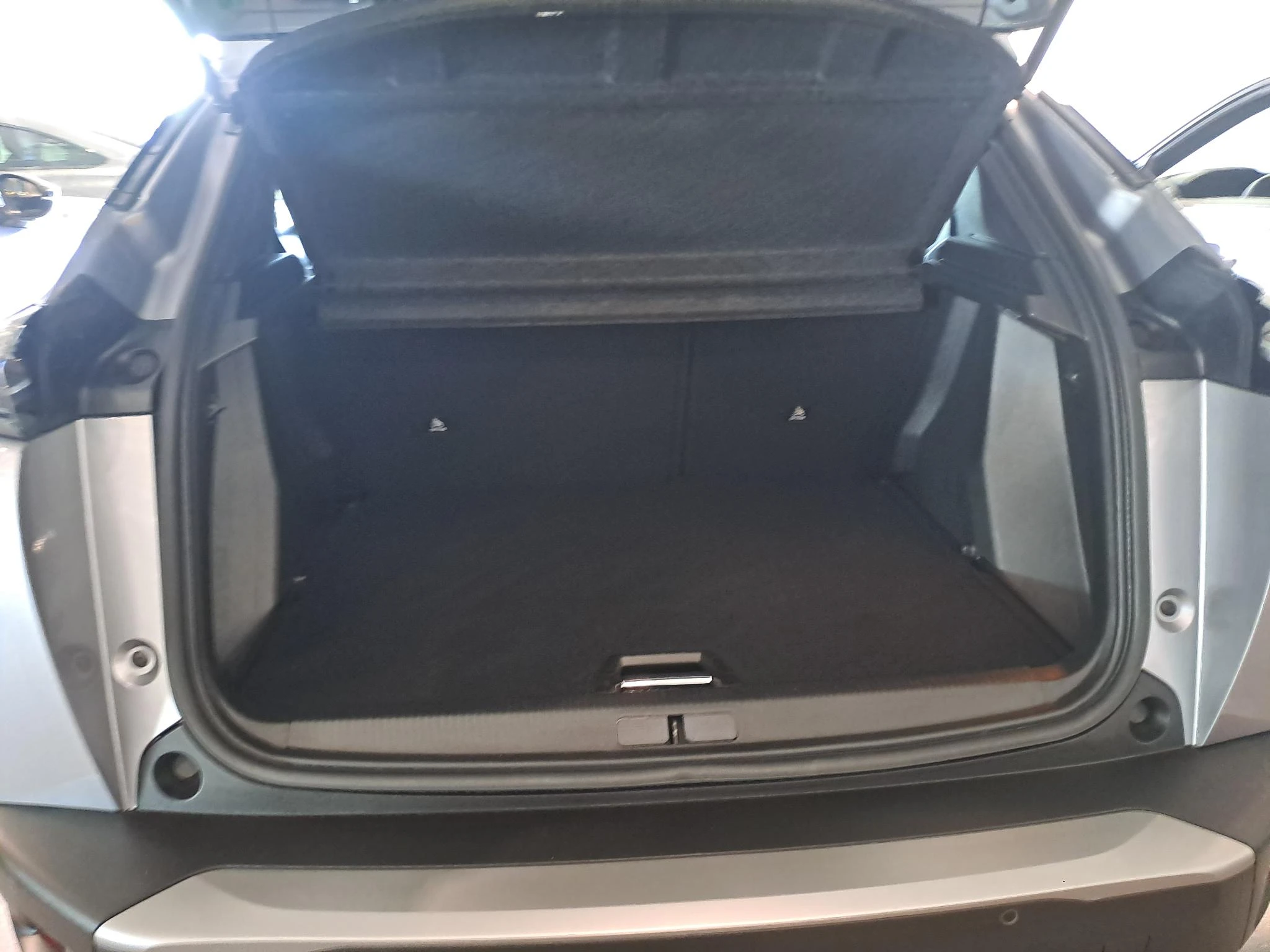 Peugeot-2008-image-21