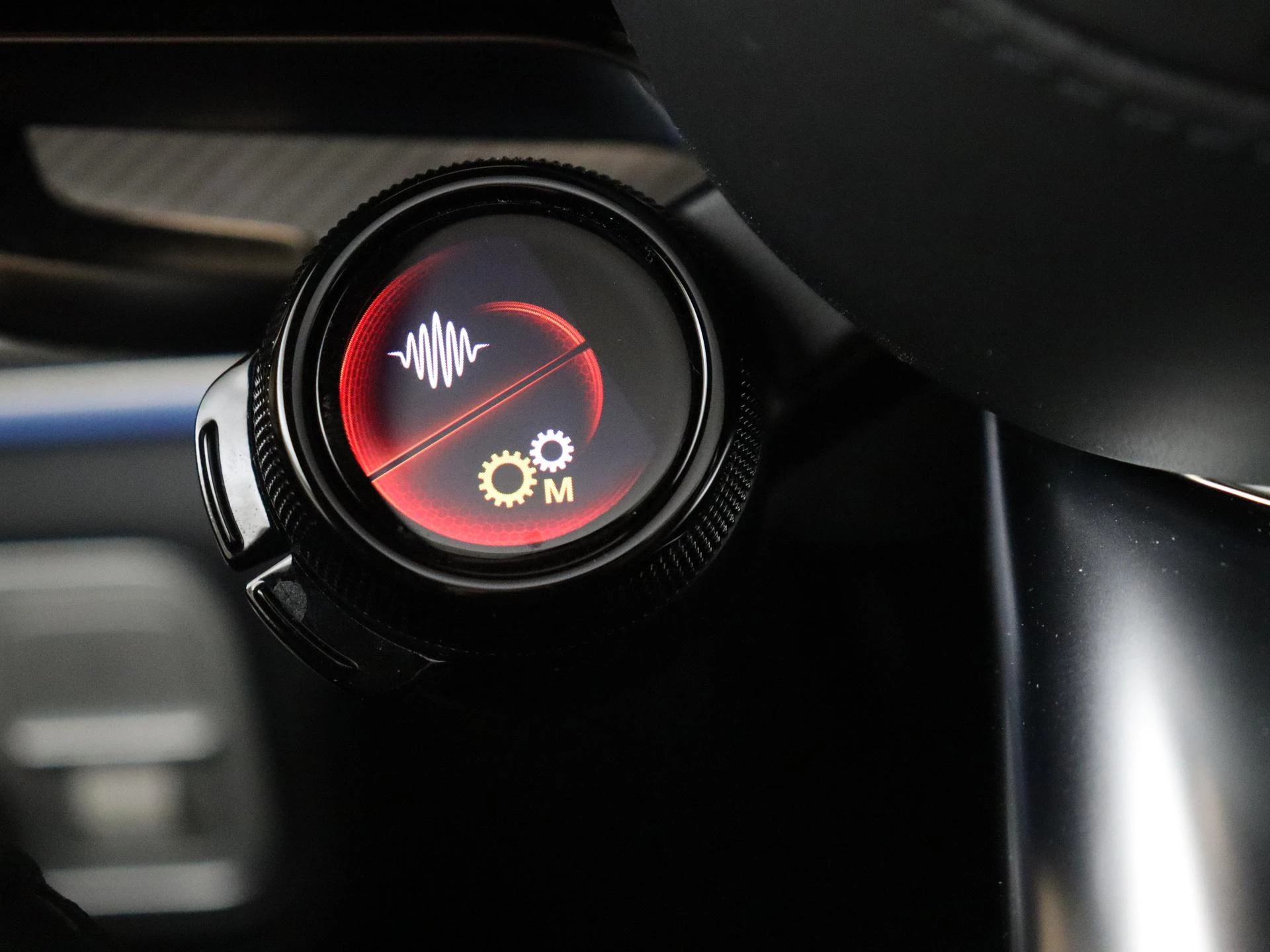 Mercedes-Benz-GLE-image-22