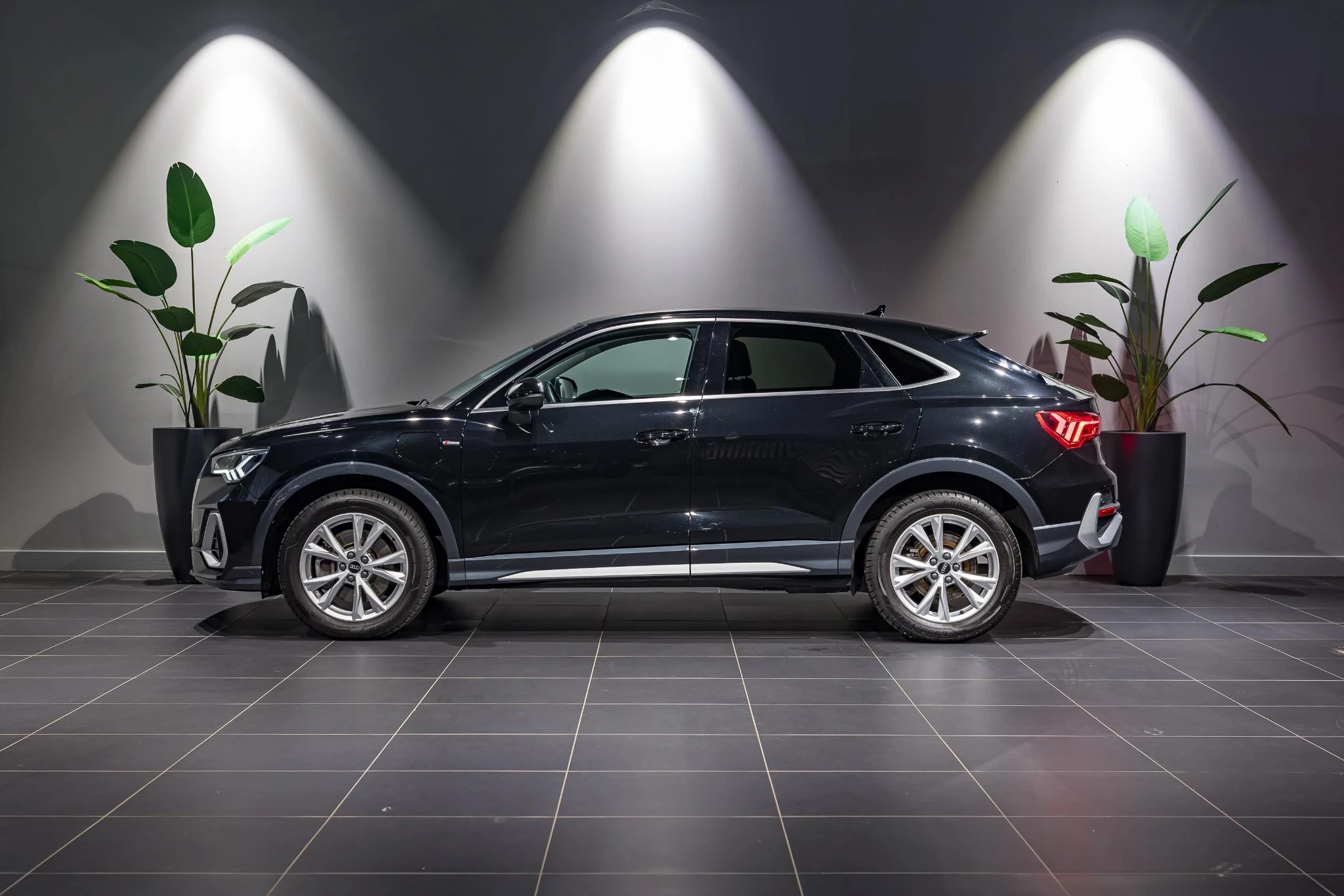 Audi-Q3-image-3
