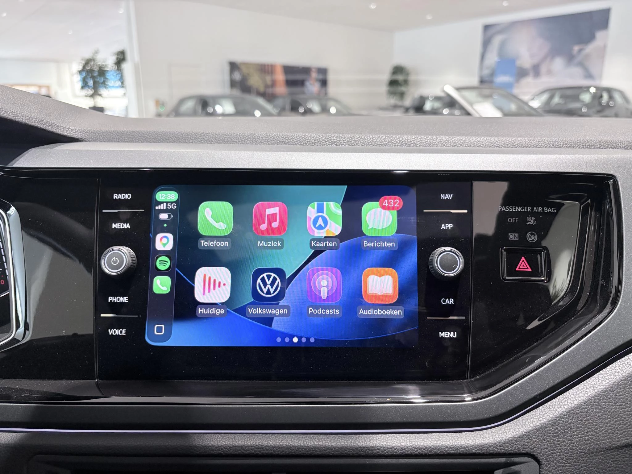 Volkswagen Polo 1.0 TSI R-Line Business