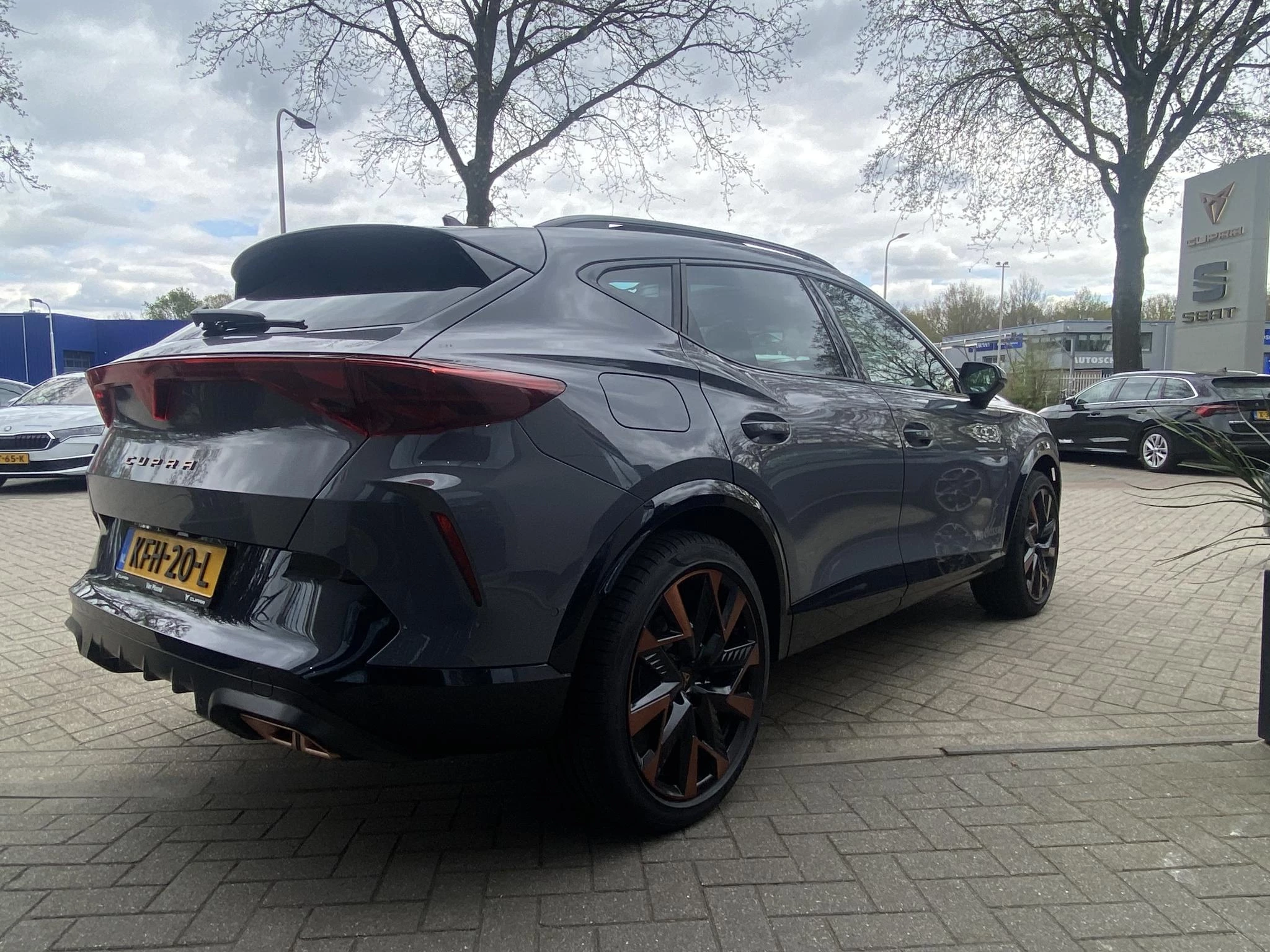 CUPRA Formentor 1.5 TSI e-Hybrid Business