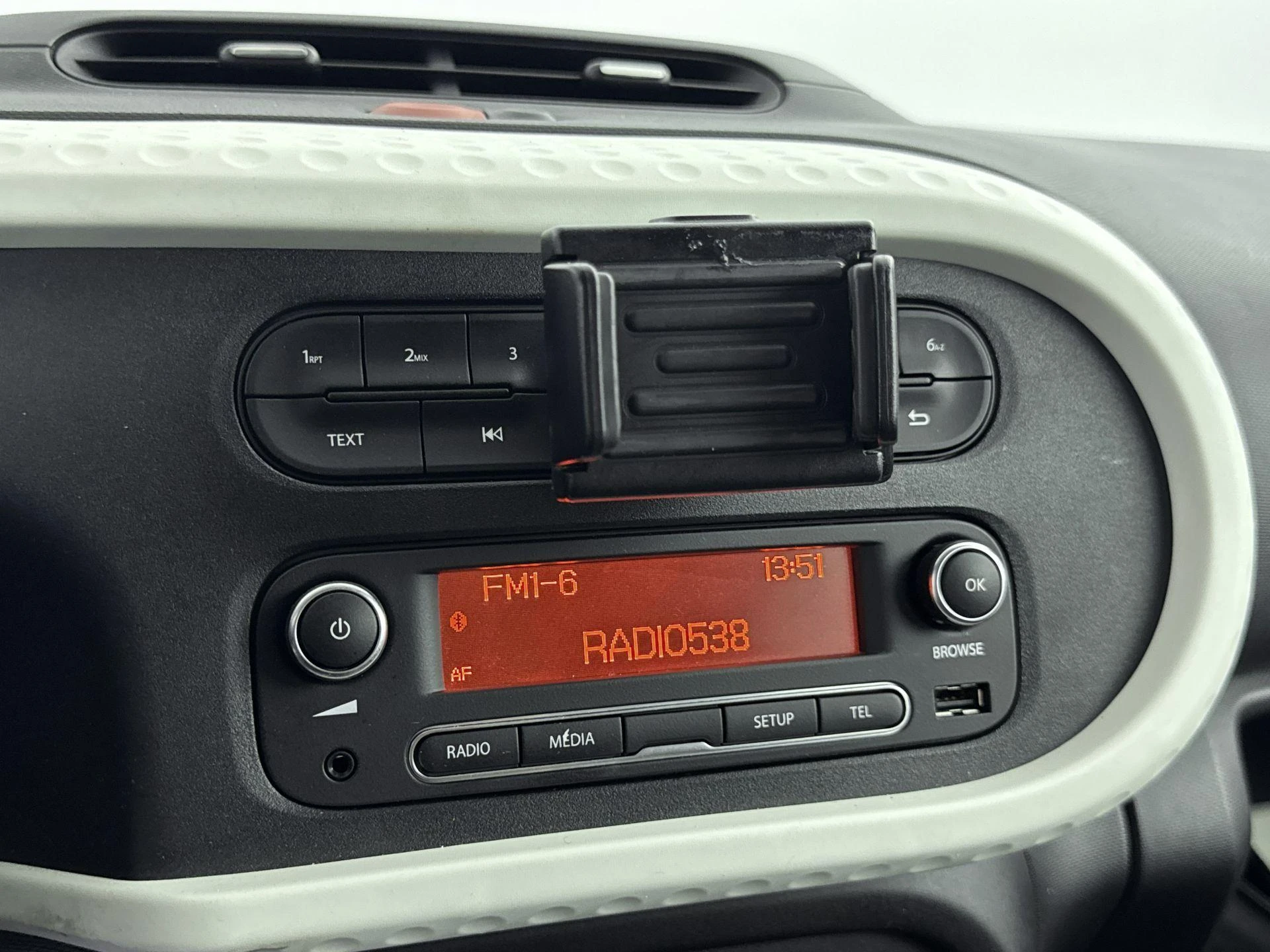 Renault-Twingo-image-6