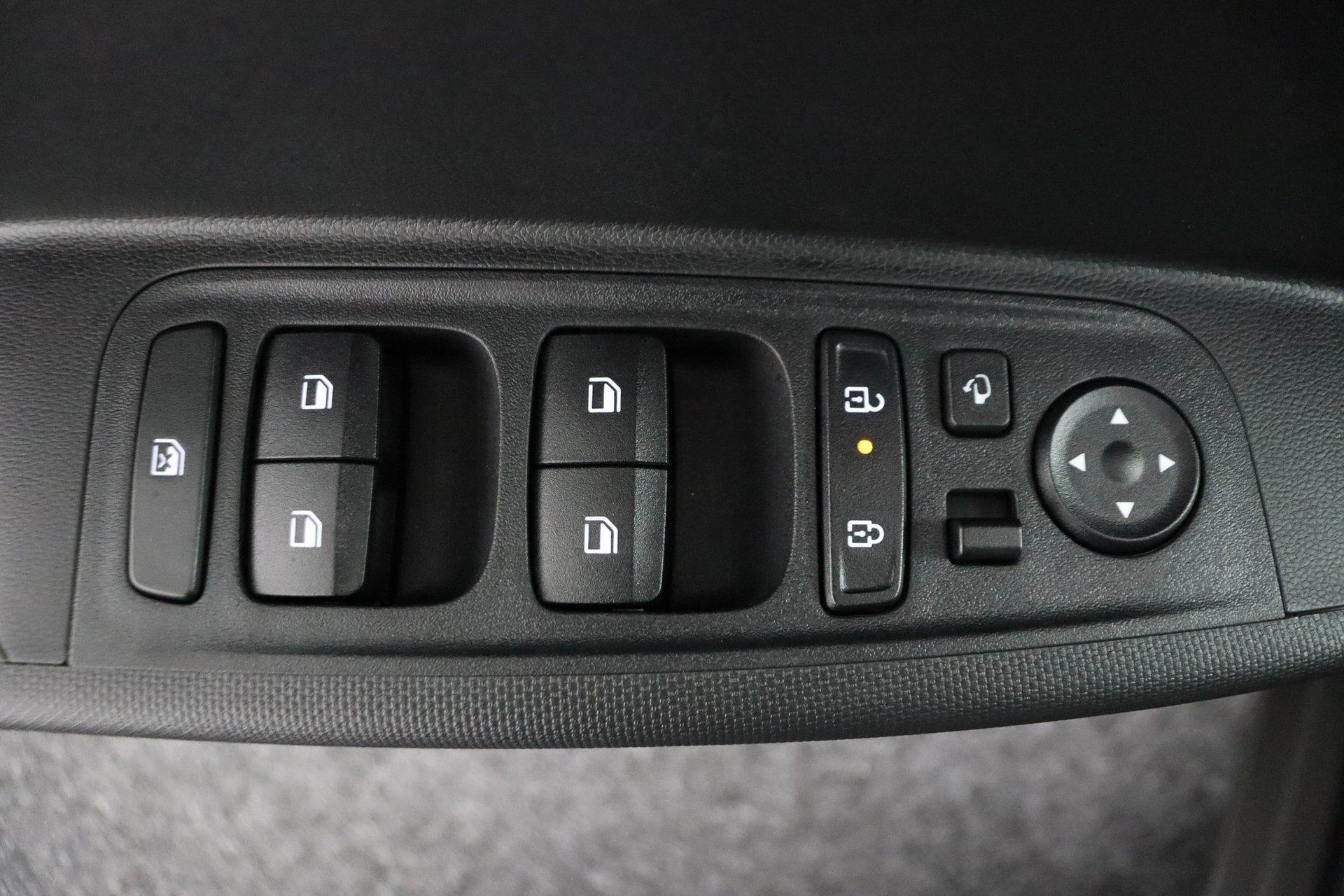 Hyundai-Inster-image-30