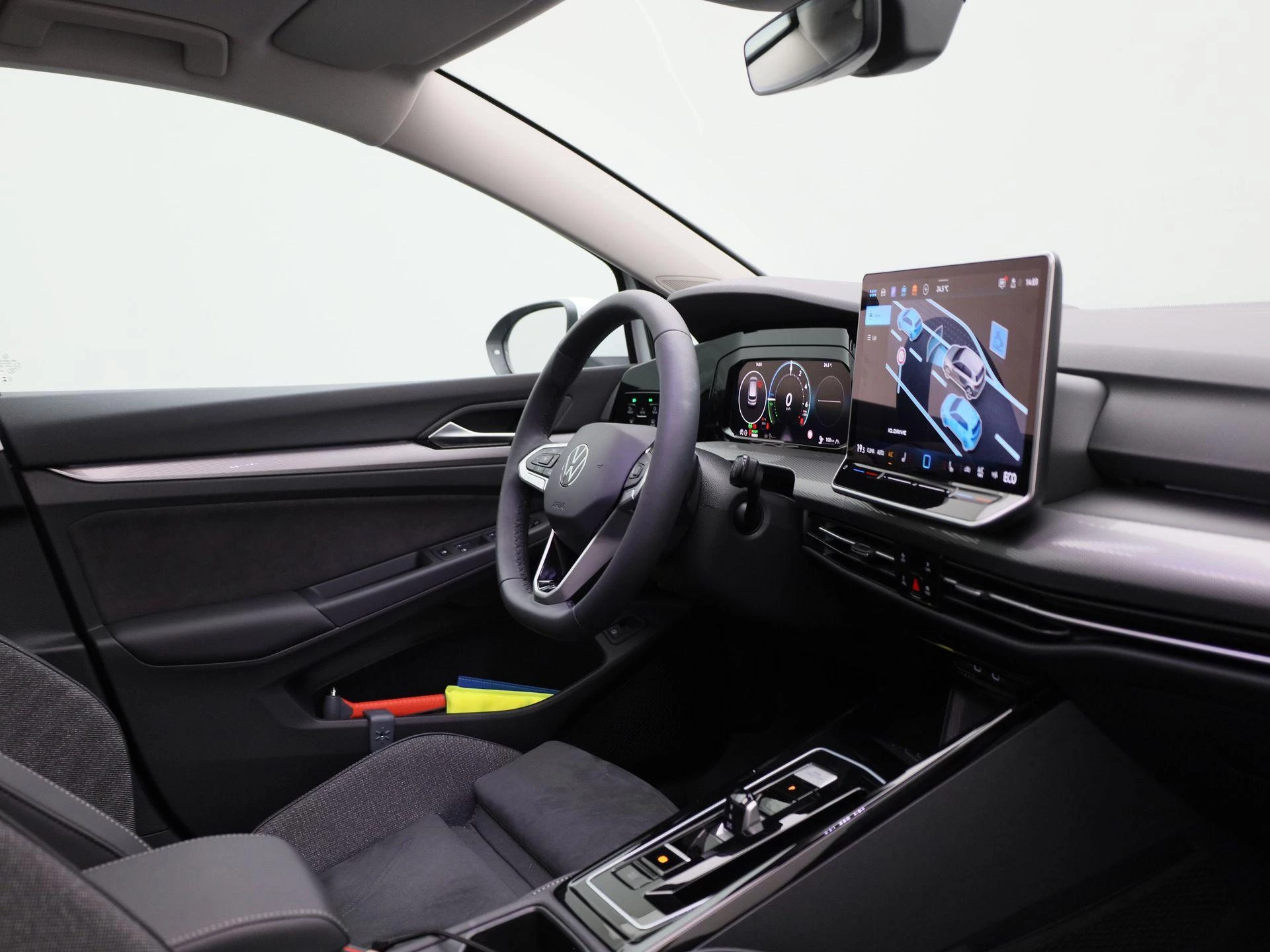 Volkswagen-Golf-image-33