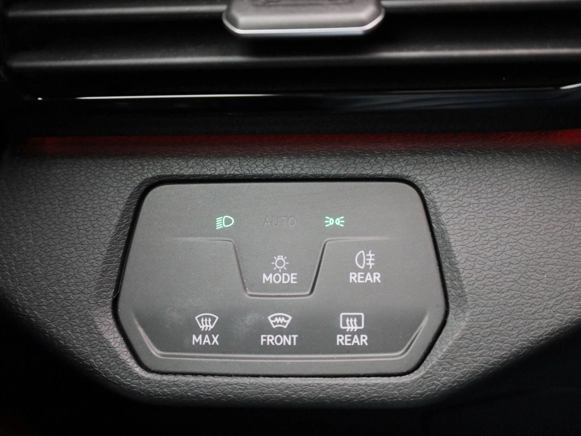 Volkswagen-ID.4-image-21