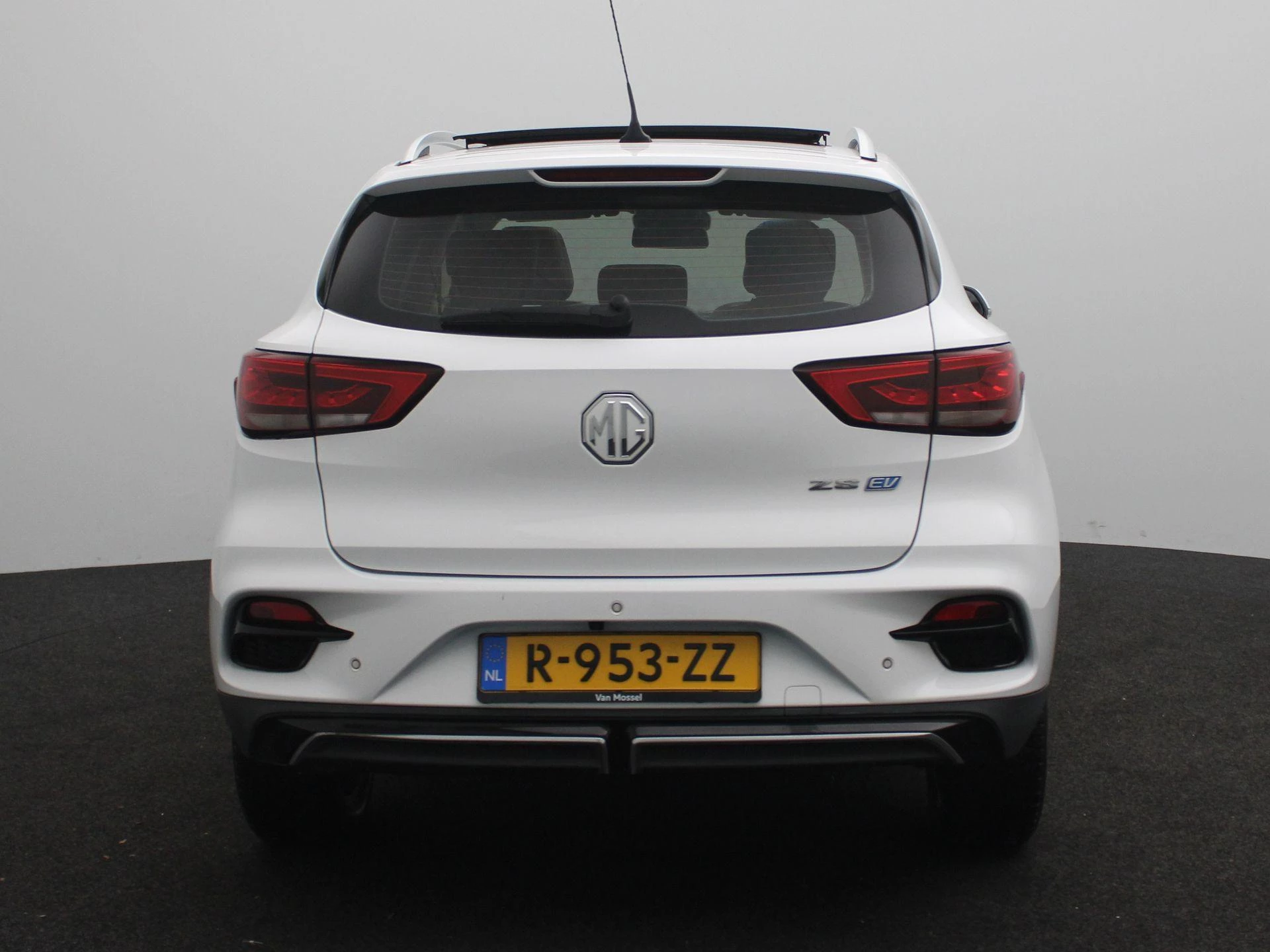 MG ZS EV Long Range Luxury 70 kWh