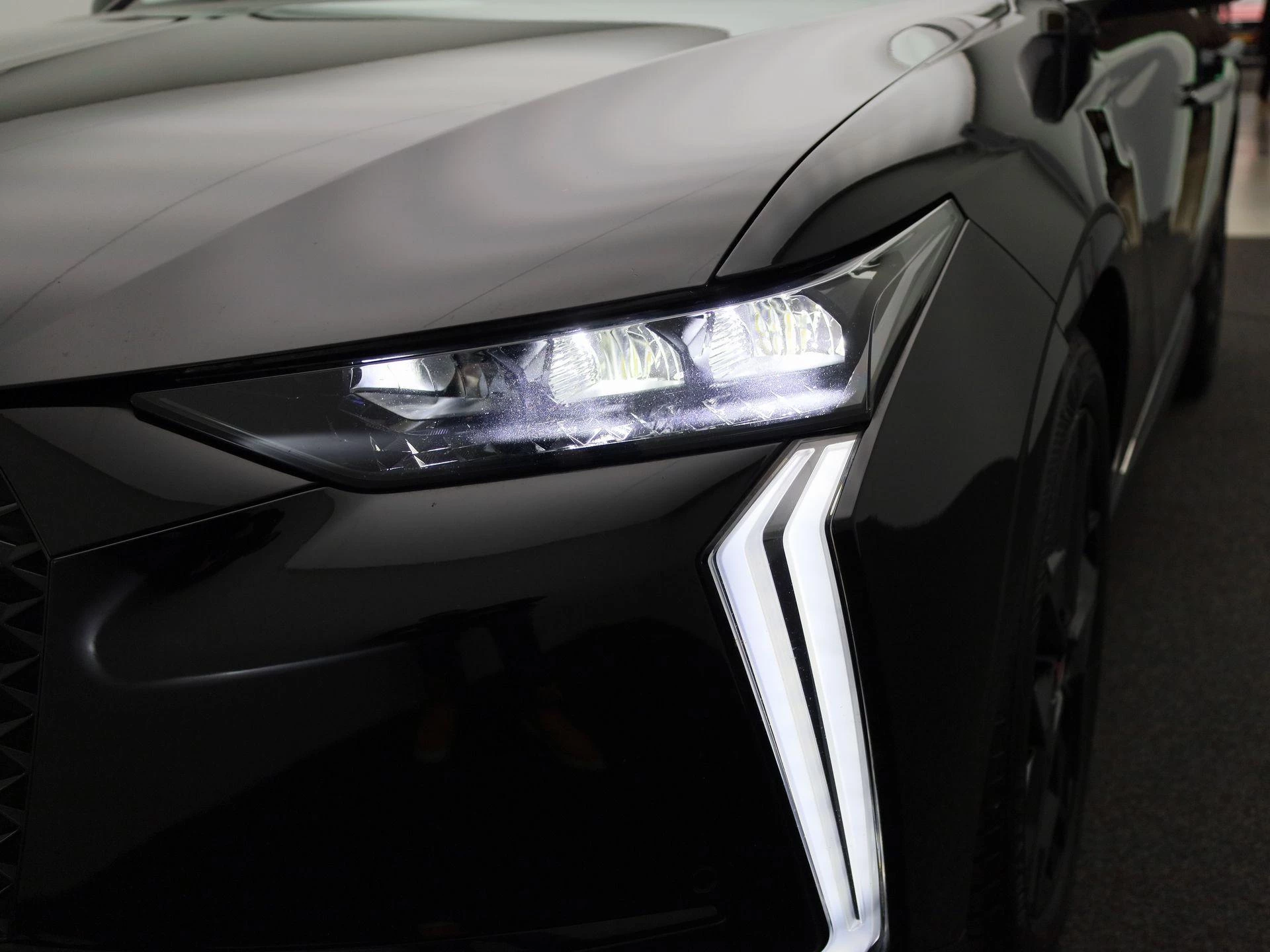 DS DS 4 PureTech 130 Auto Performance Line