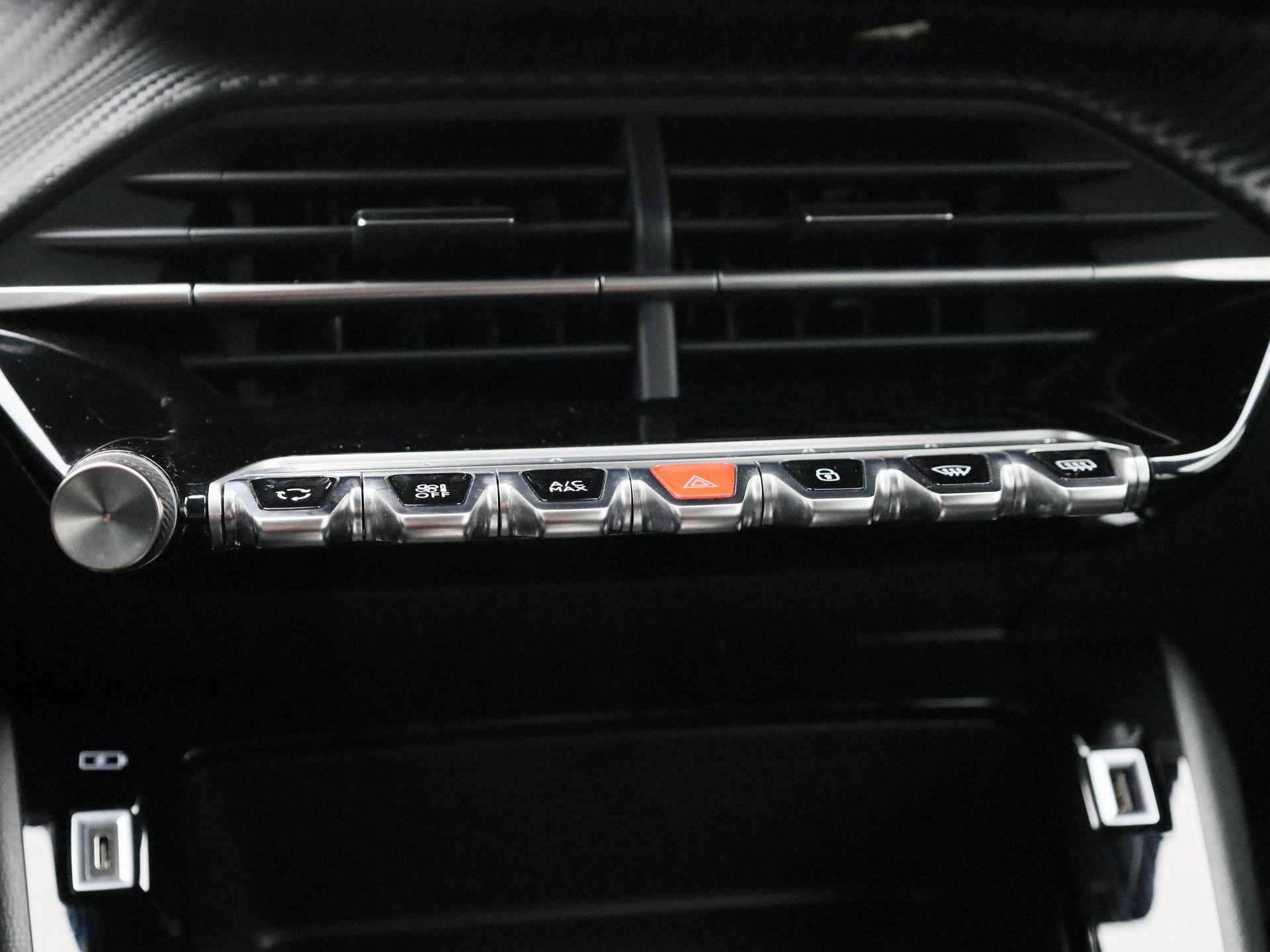 Peugeot e-208 EV Active Pack 50 kWh