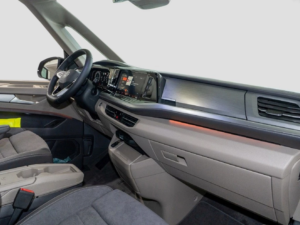 Volkswagen Multivan T7 2.0 TDI DSG Style lang AHK, IQ Light