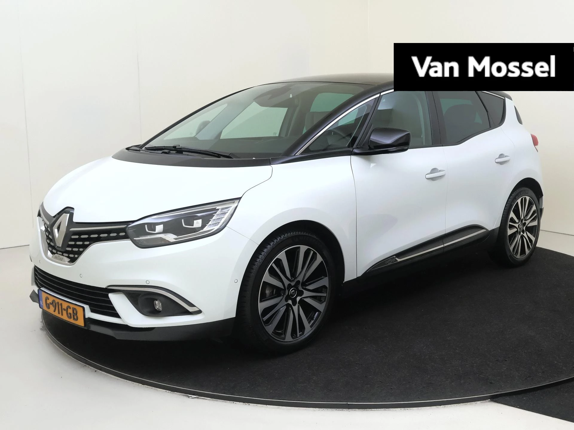 Renault-Scénic-image-0
