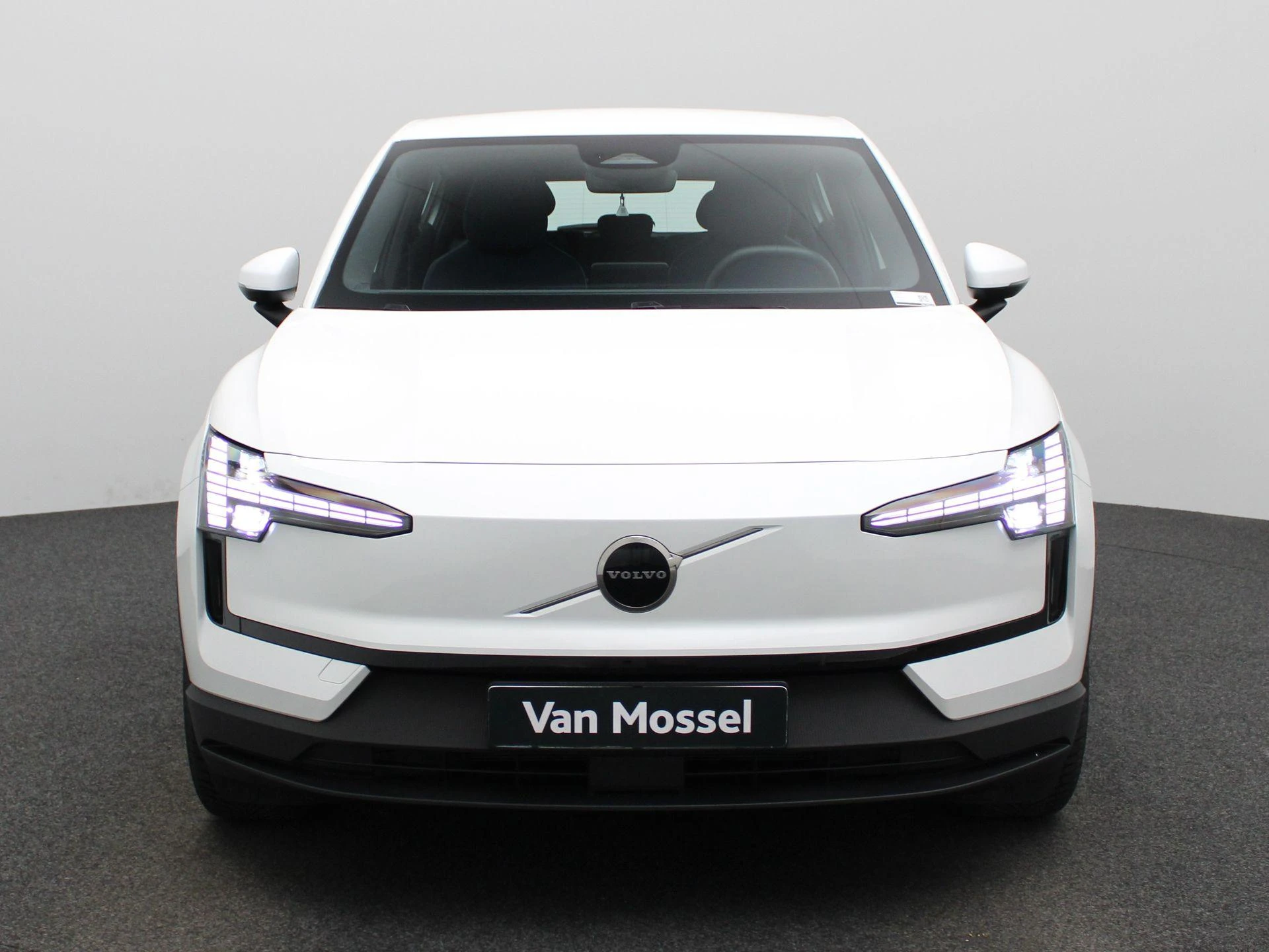 Volvo-EX30-image-3