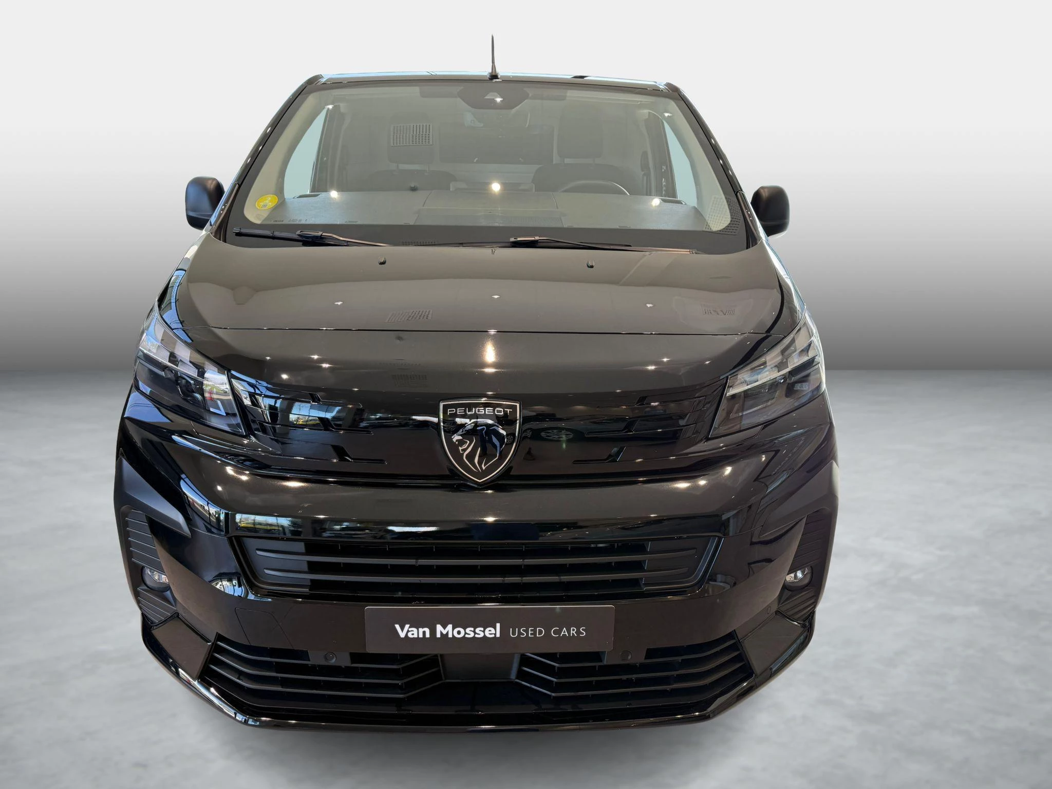 Peugeot Expert Standard L2 2.0 BlueHDi 180 EAT8