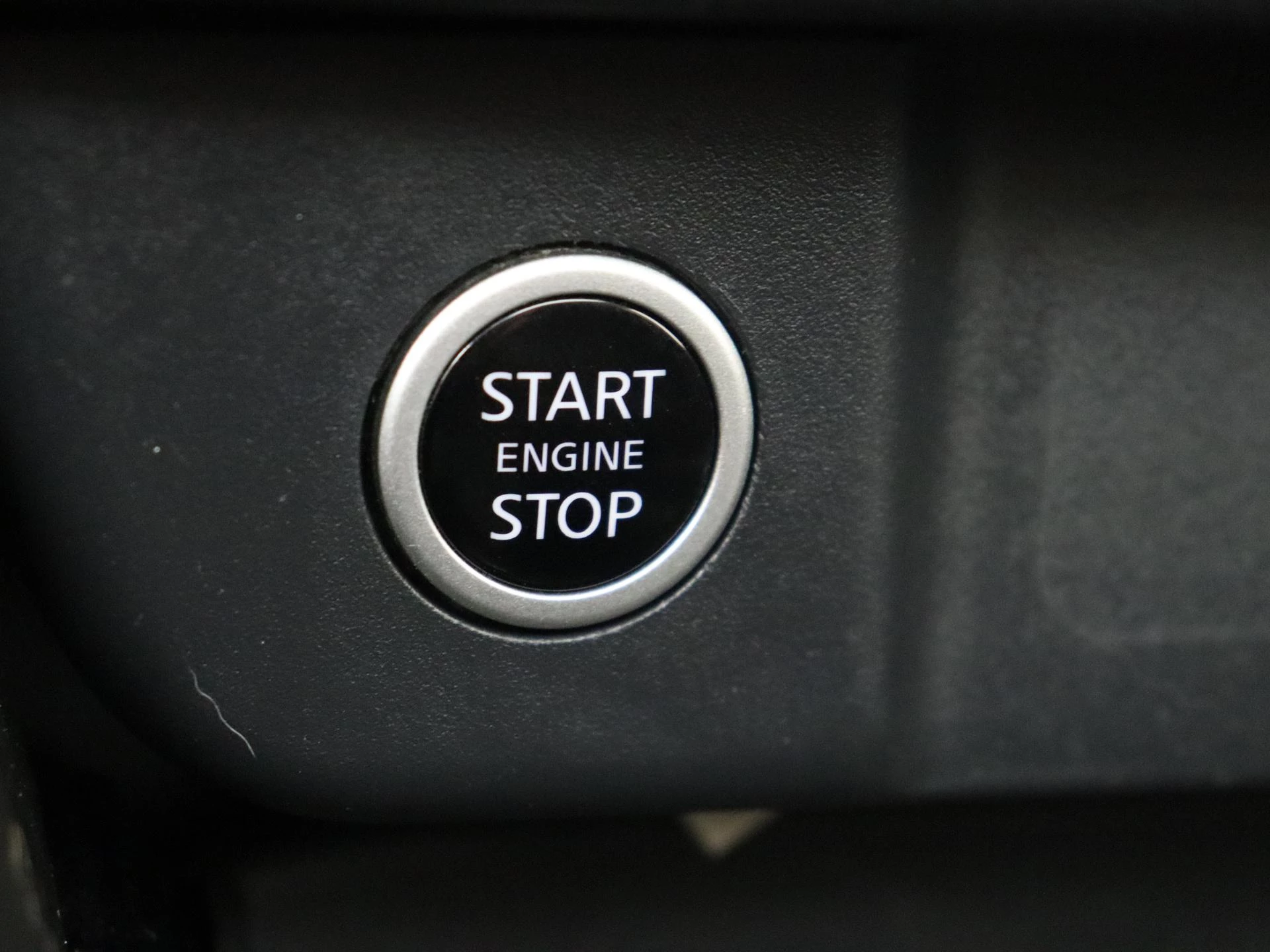 Nissan-QASHQAI-image-19