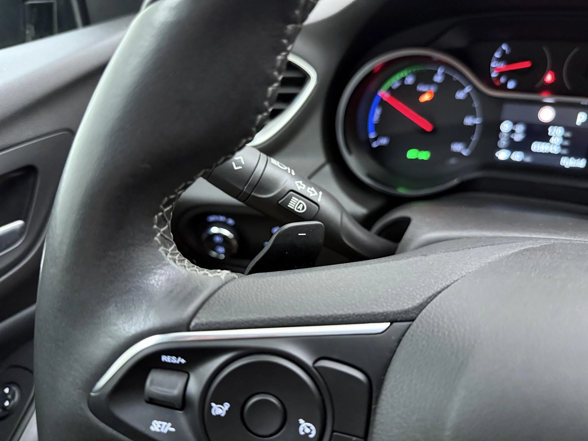 Opel-Grandland X-image-21