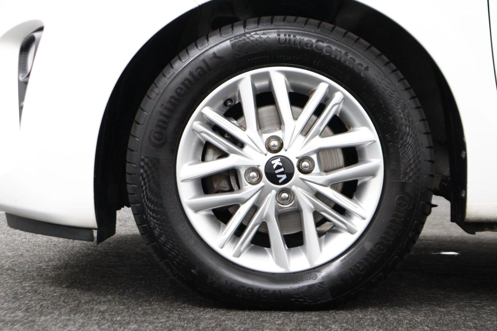 Kia Picanto 1.0 DPi DynamicLine Automat |