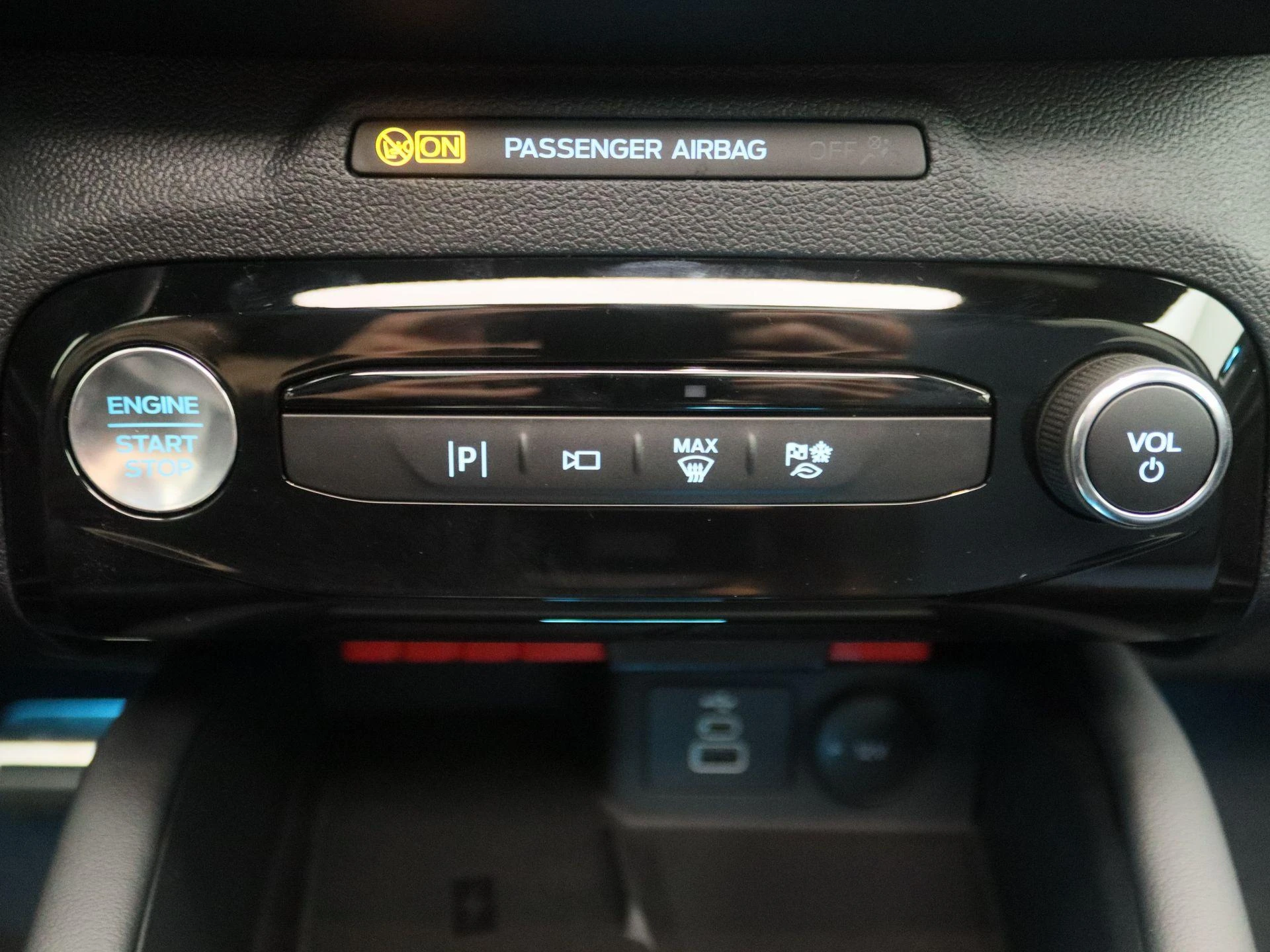 Ford-Kuga-image-9