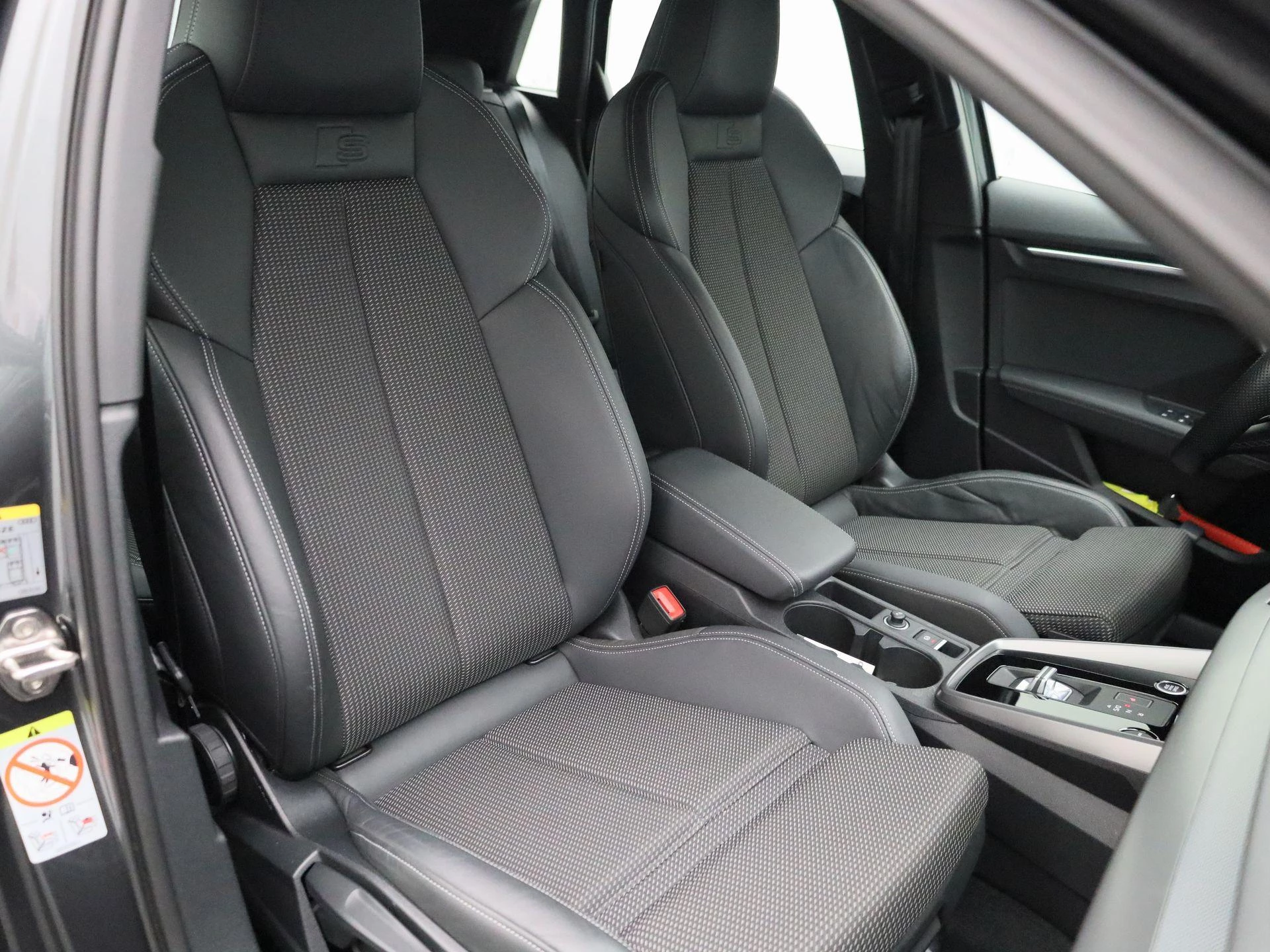 Audi A3 Sportback 30 TFSI S edition 110 PK