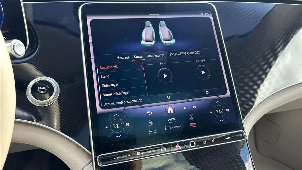 Mercedes-Benz-EQS-image-19