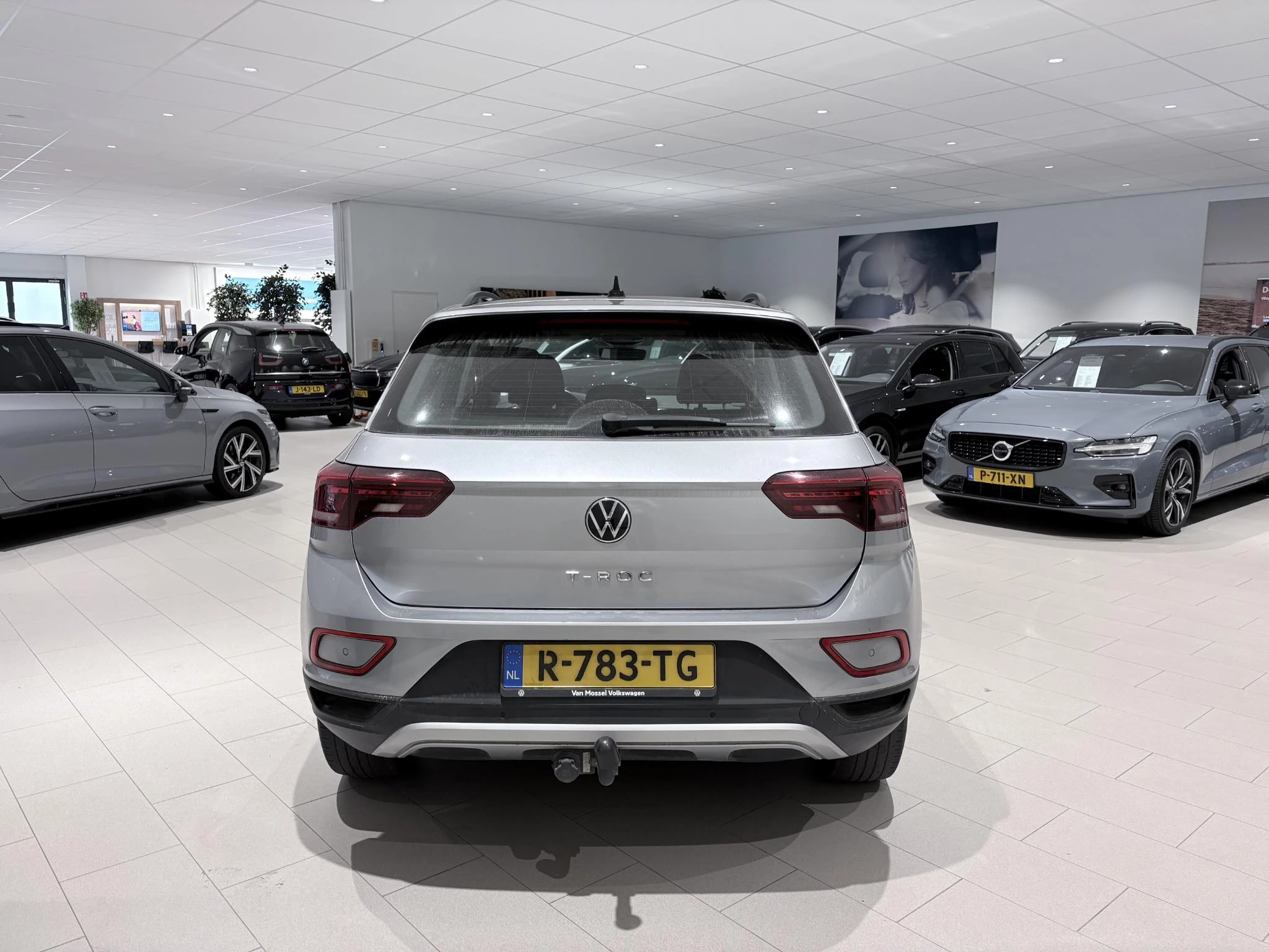 Volkswagen-T-Roc-image-3