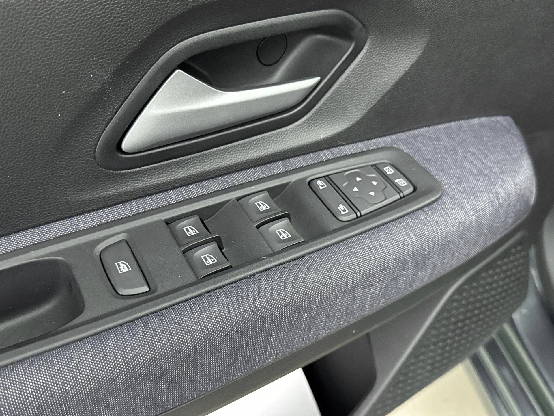 Dacia-Sandero-image-12