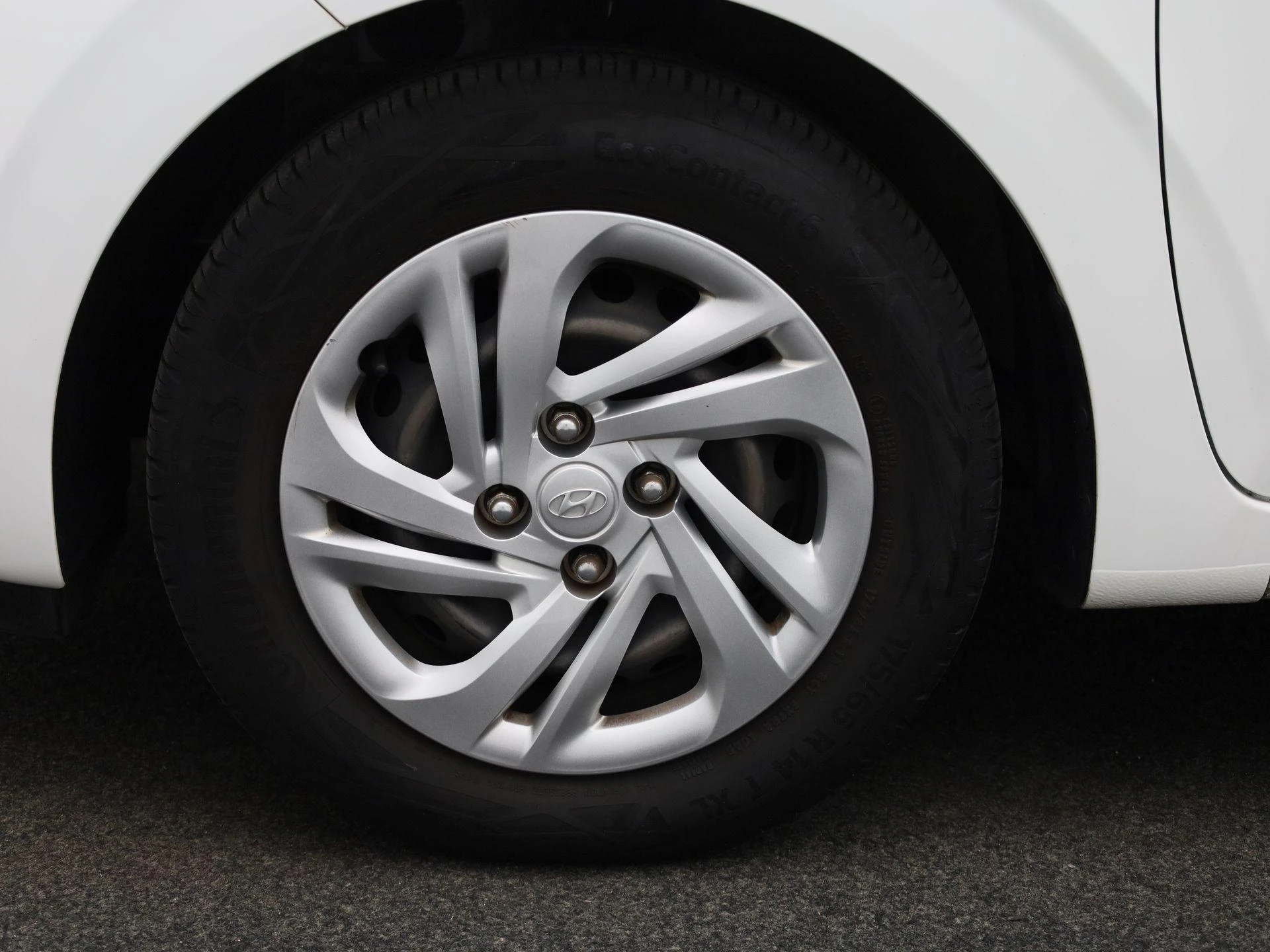 Hyundai-i10-image-13