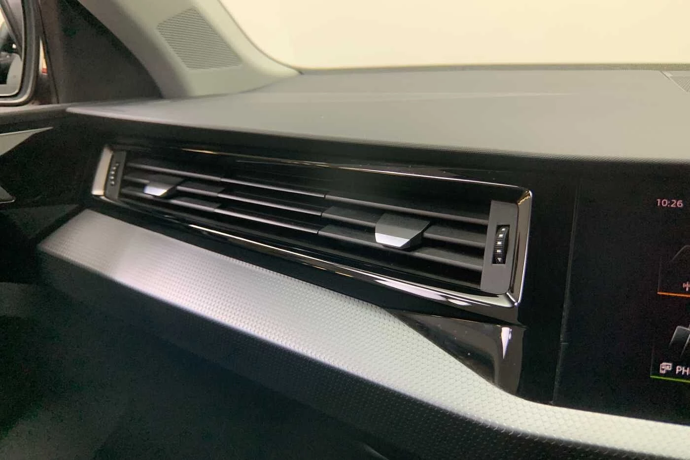 Audi-A1 Sportback-image-18