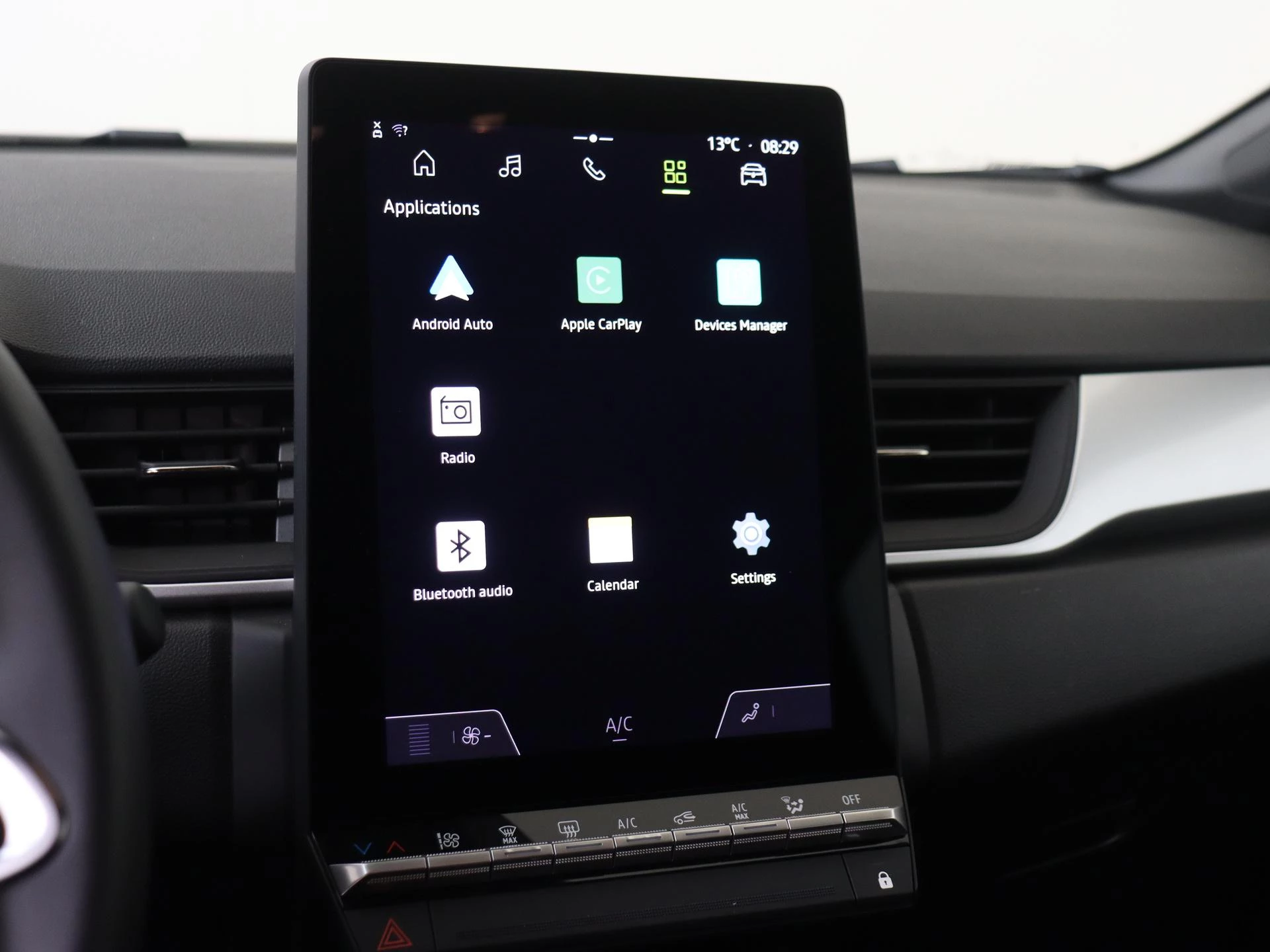 Renault-Captur-image-19