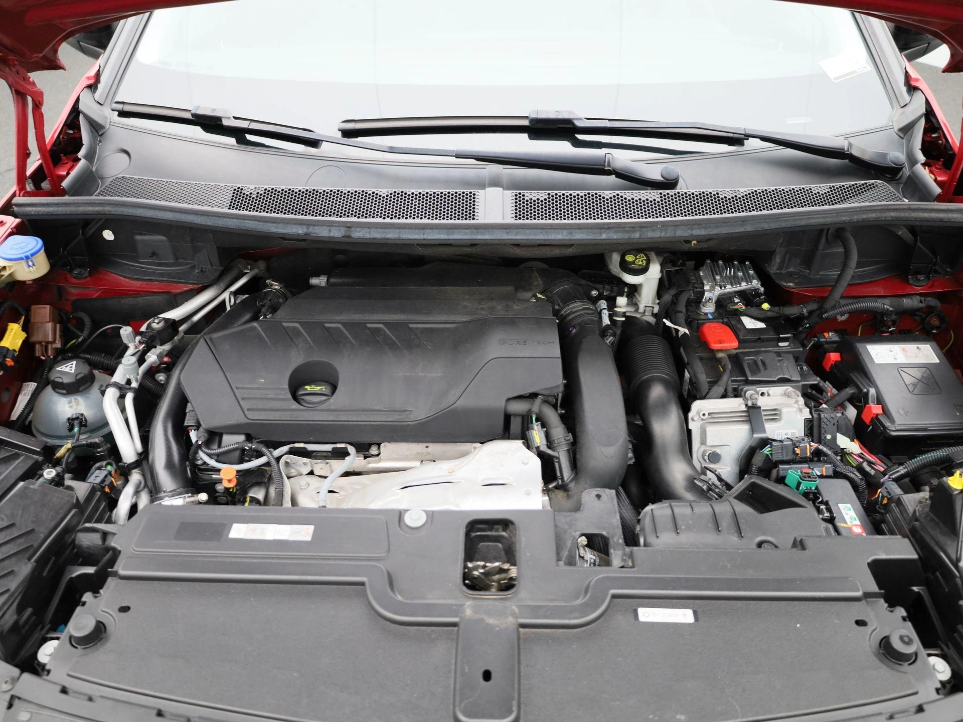 Opel-Grandland-image-37