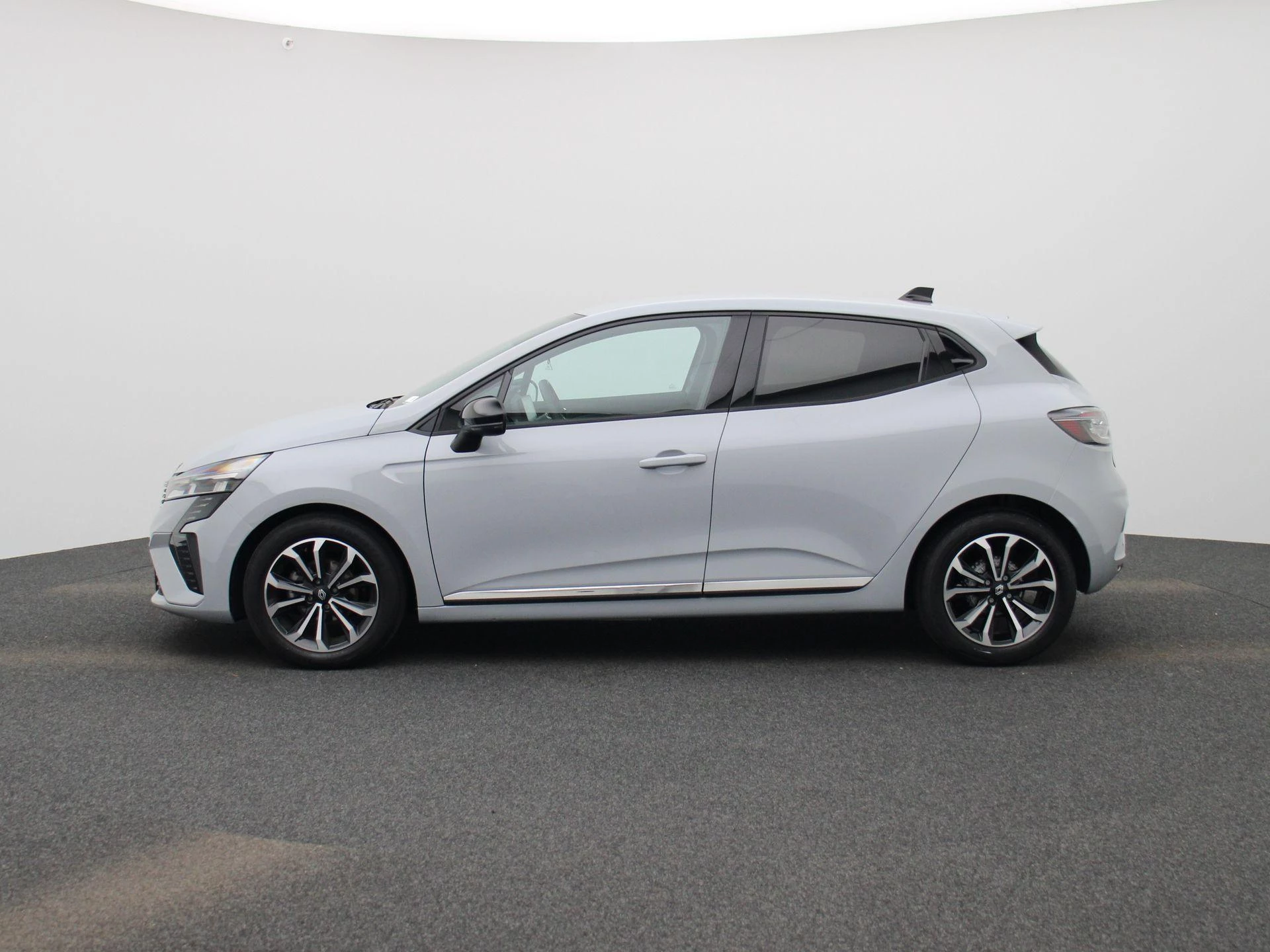 Renault-Clio-image-3