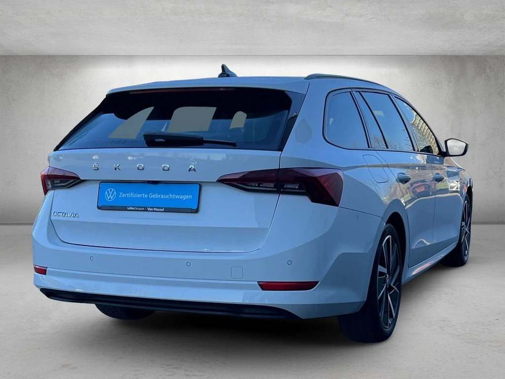 Škoda Octavia Combi 2.0 TDI DSG Ambition *Kamera*AHK*