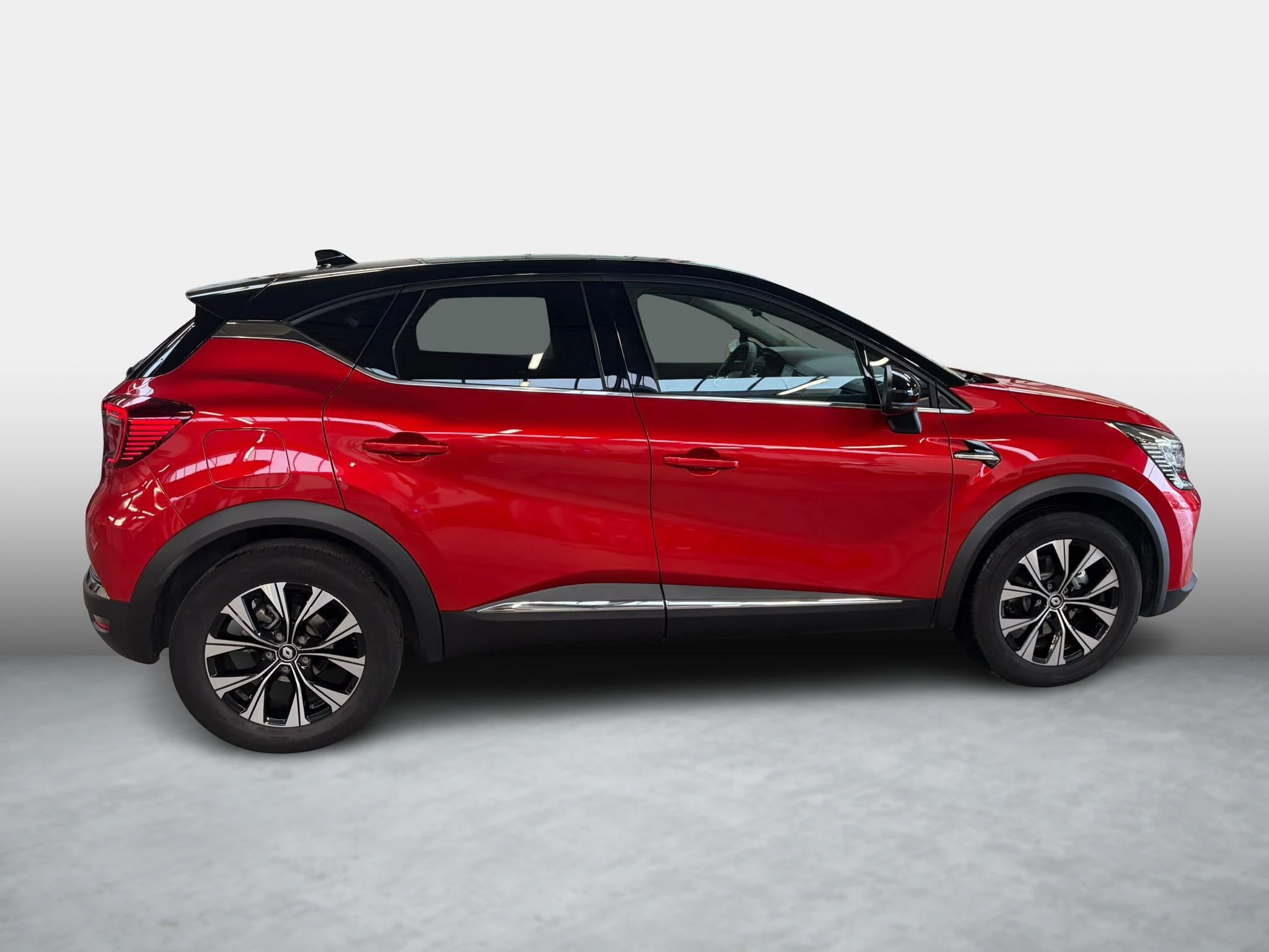 Renault Captur 1.6 E-Tech full hybrid 145 techno