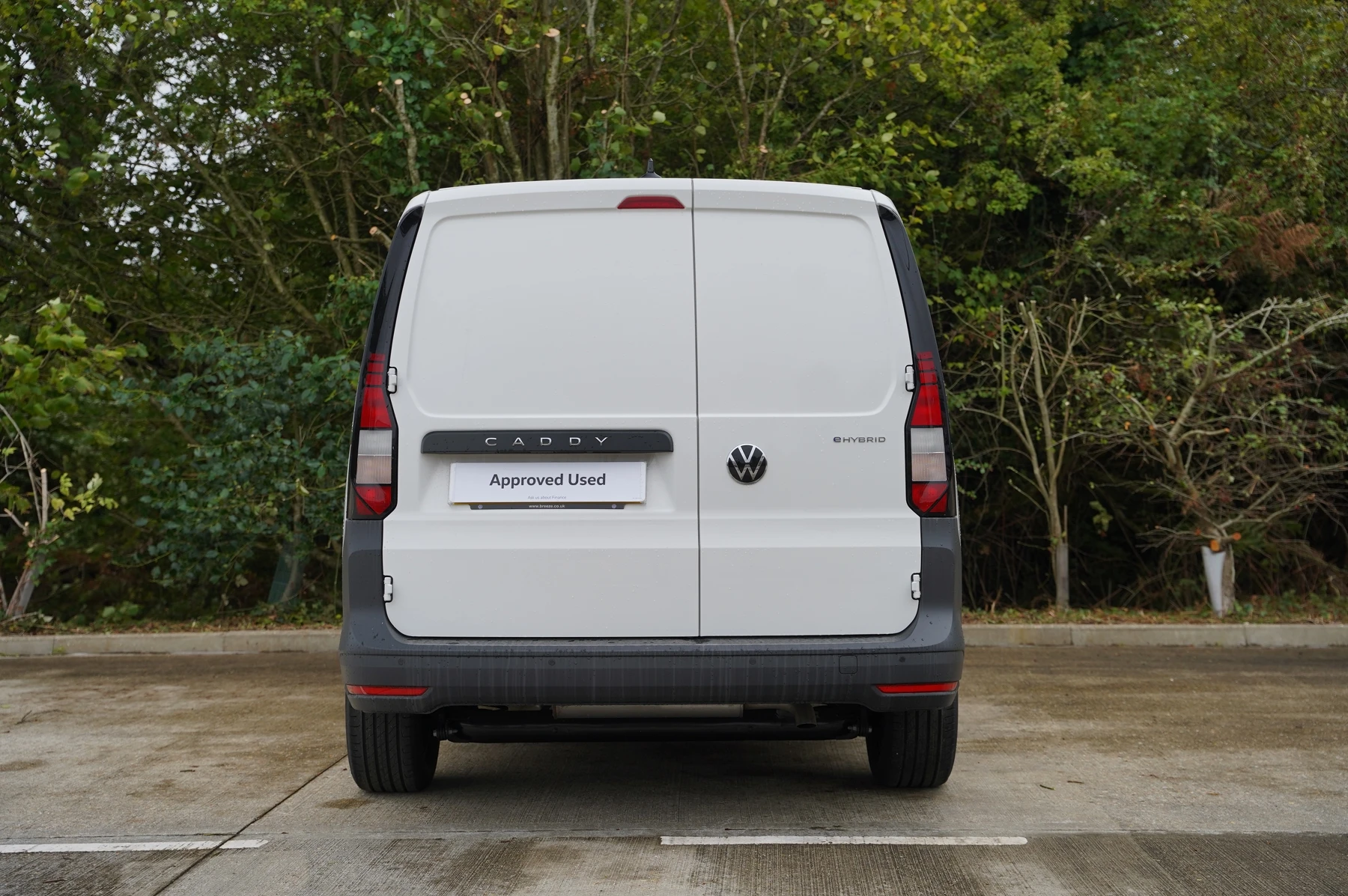 Volkswagen-Caddy-image-11