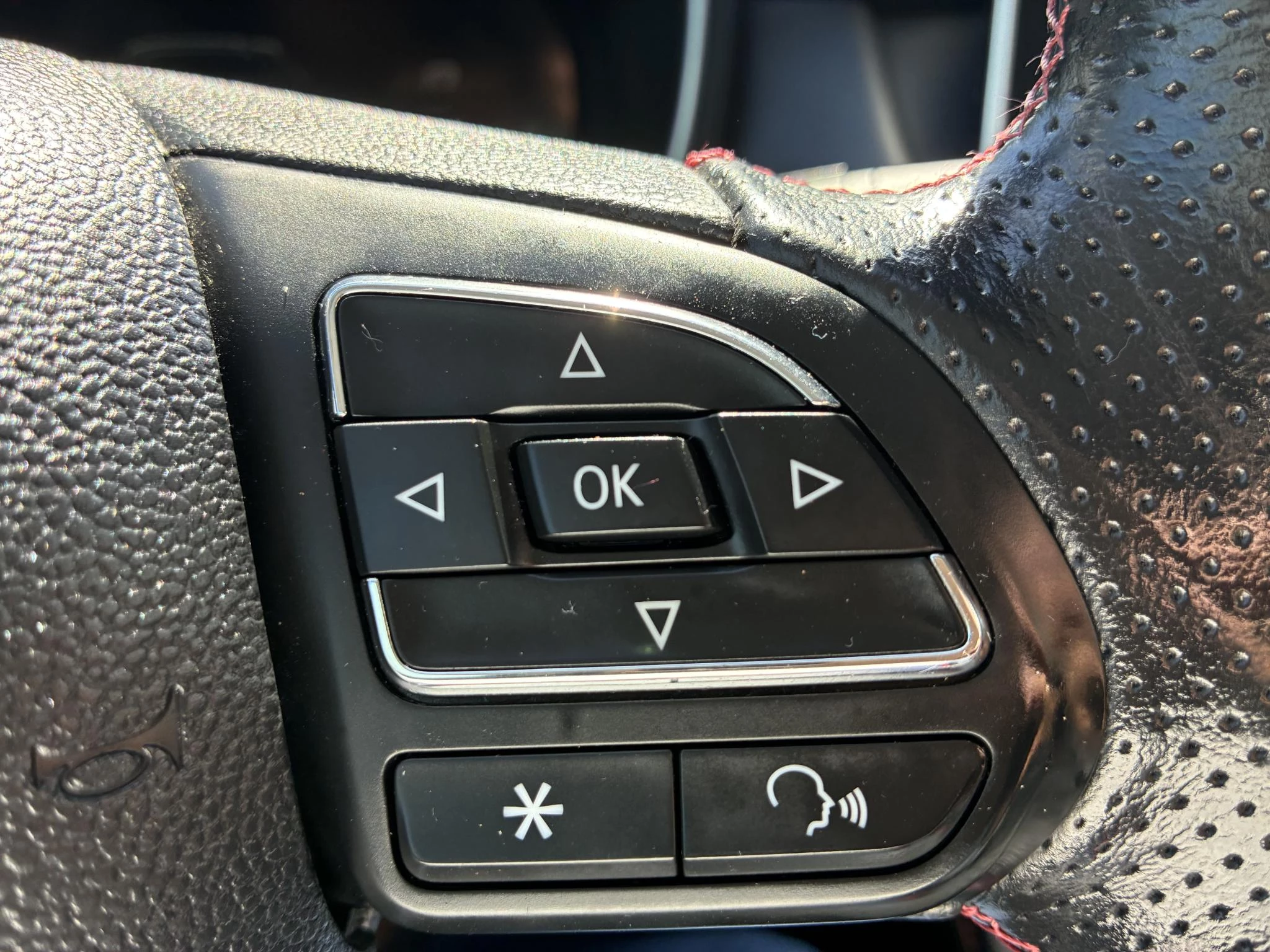 MG EHS 1.5 TGDI Edition1