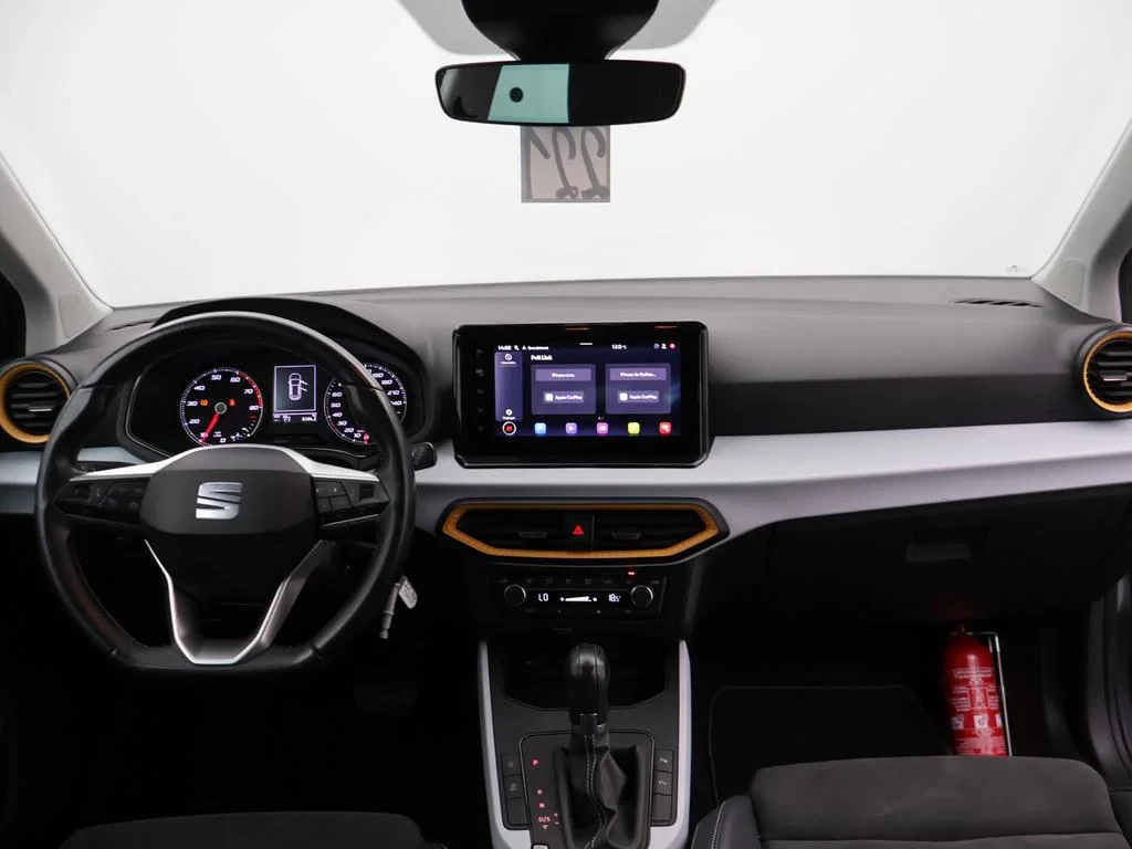 SEAT-Arona-image-9