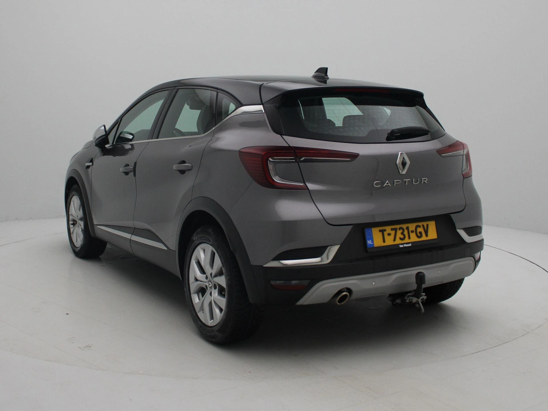 Renault-Captur-image-1